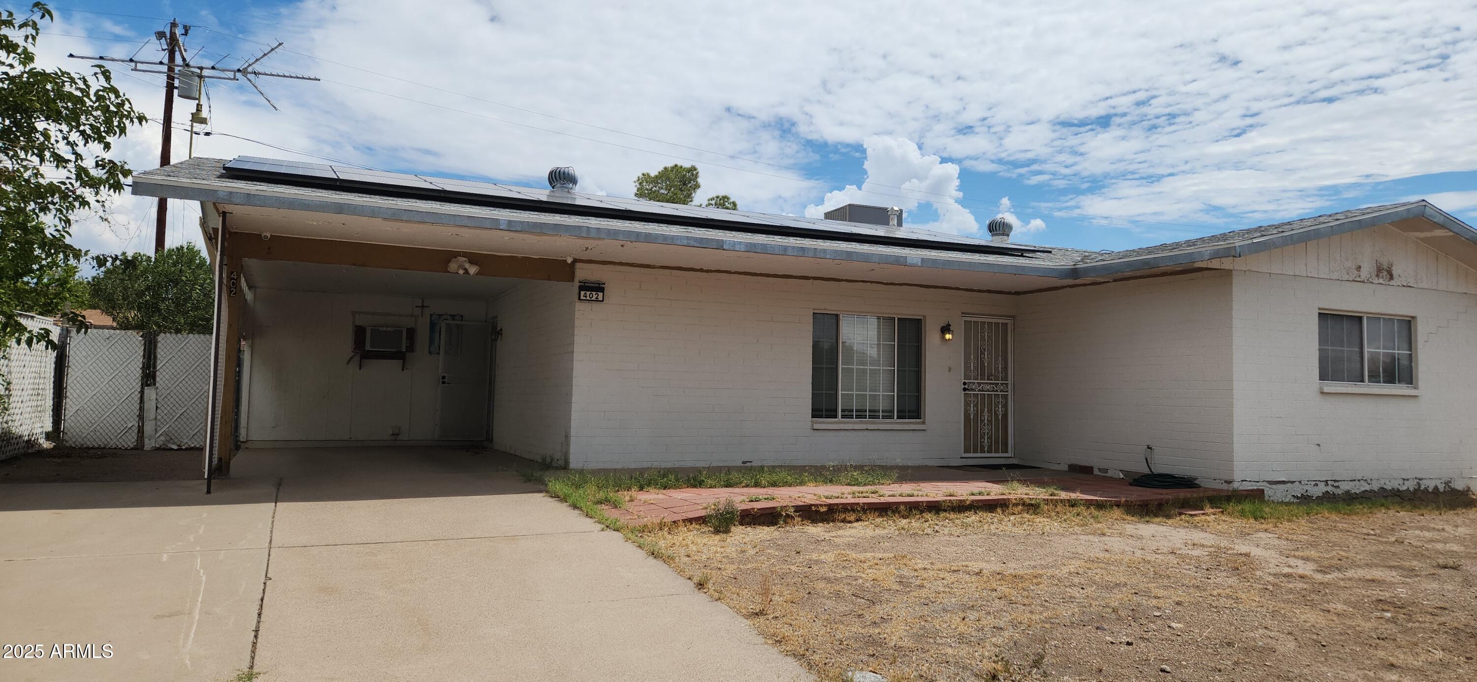 402 W FAIRHAVEN Road