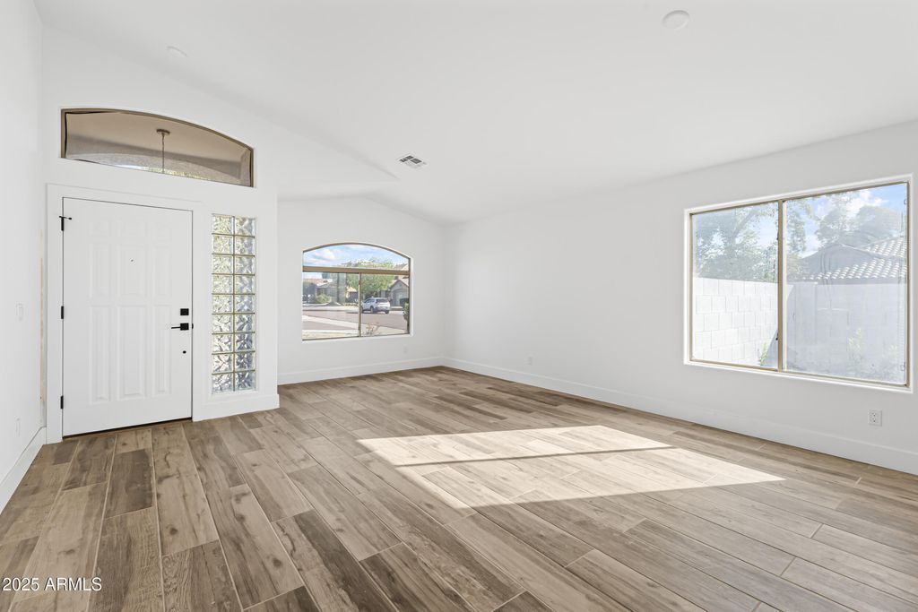 Photo of 4 N 163rd Lane, Goodyear, AZ 85338 (MLS # 6952548)