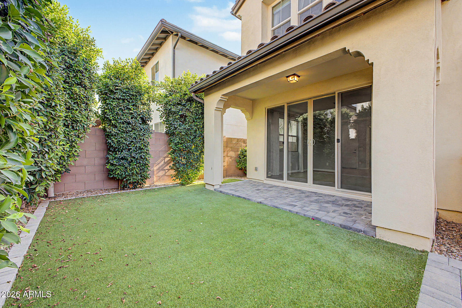1941 S WALLRADE Lane