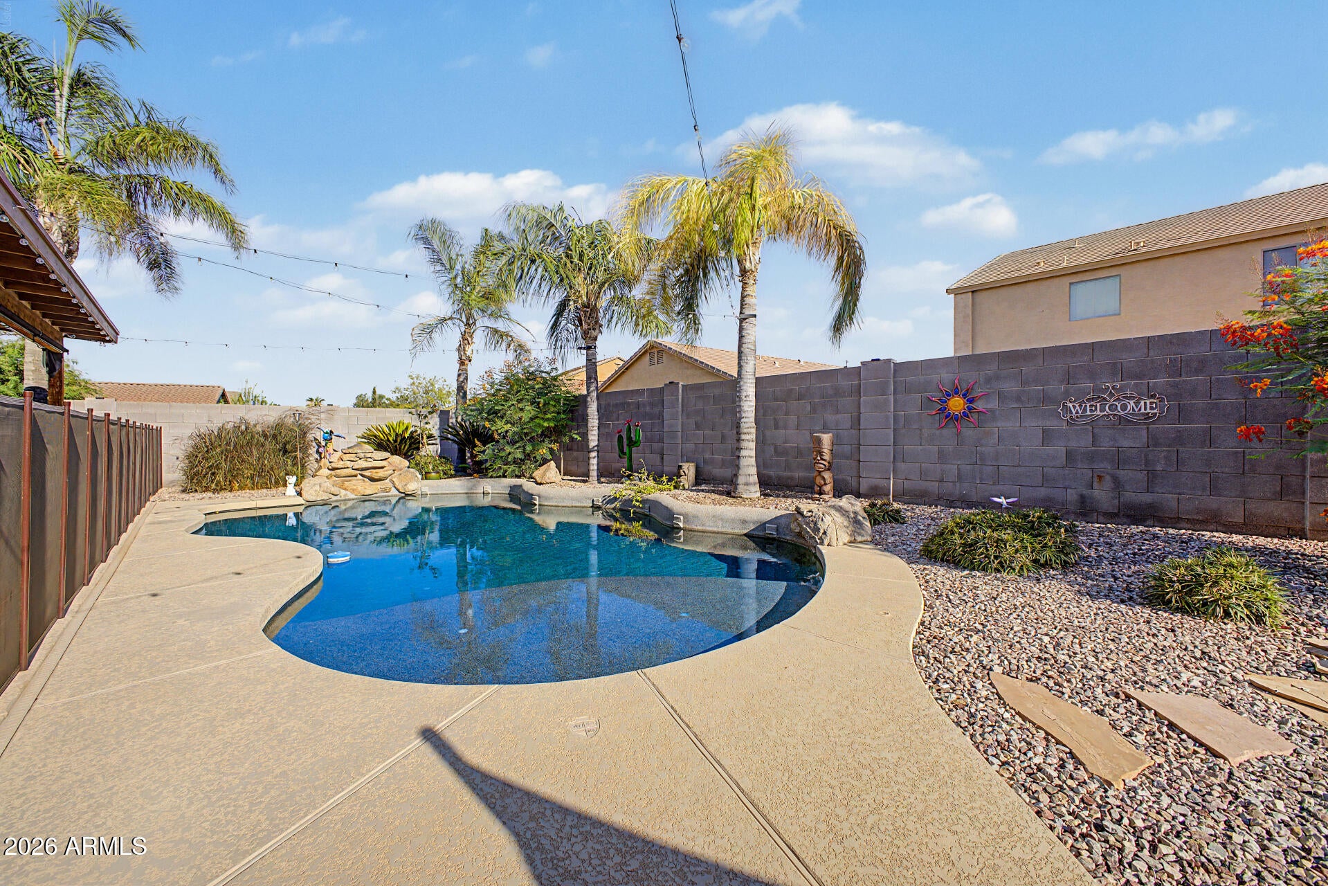3007 W GOLDMINE MOUNTAIN Drive