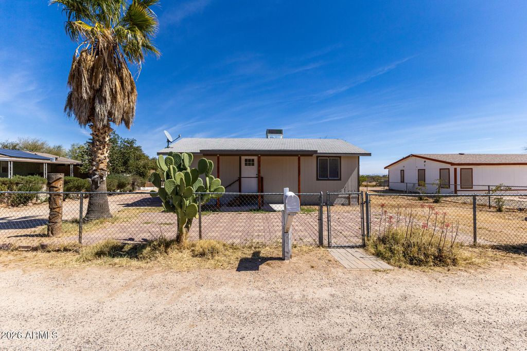 Photo of 10803 N Yellowstone Road, Casa Grande, AZ 85122 (MLS # 7000795)