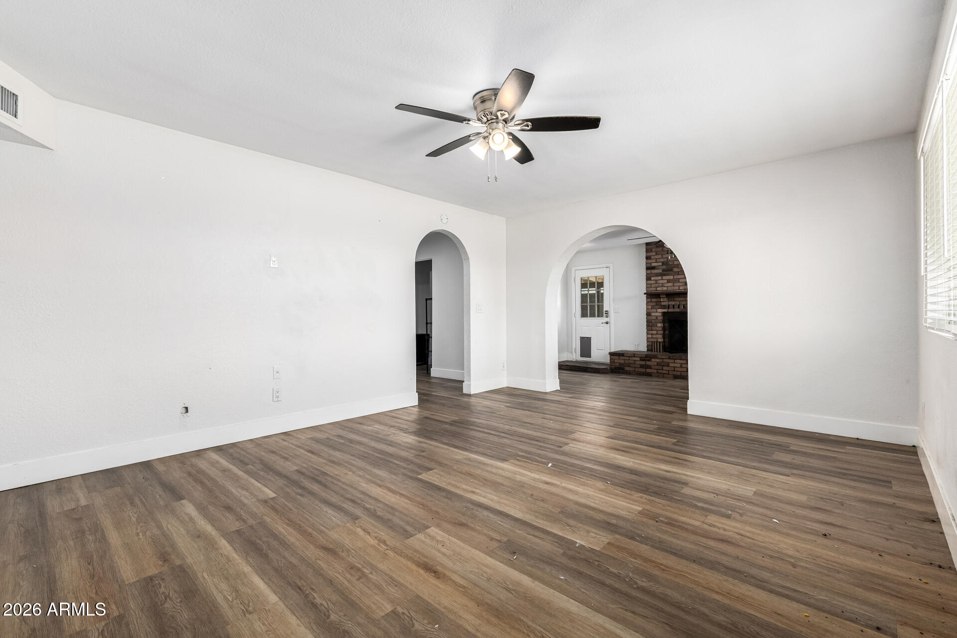 9034 E MARGUERITE Avenue