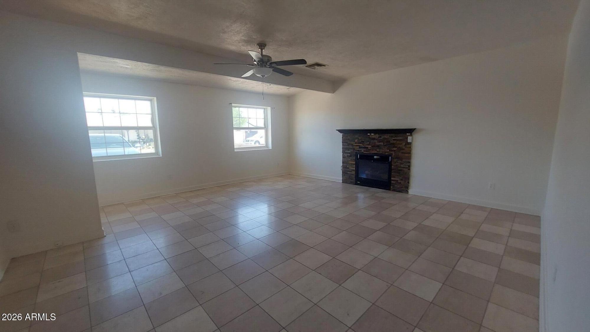 2448 W FREEWAY Lane