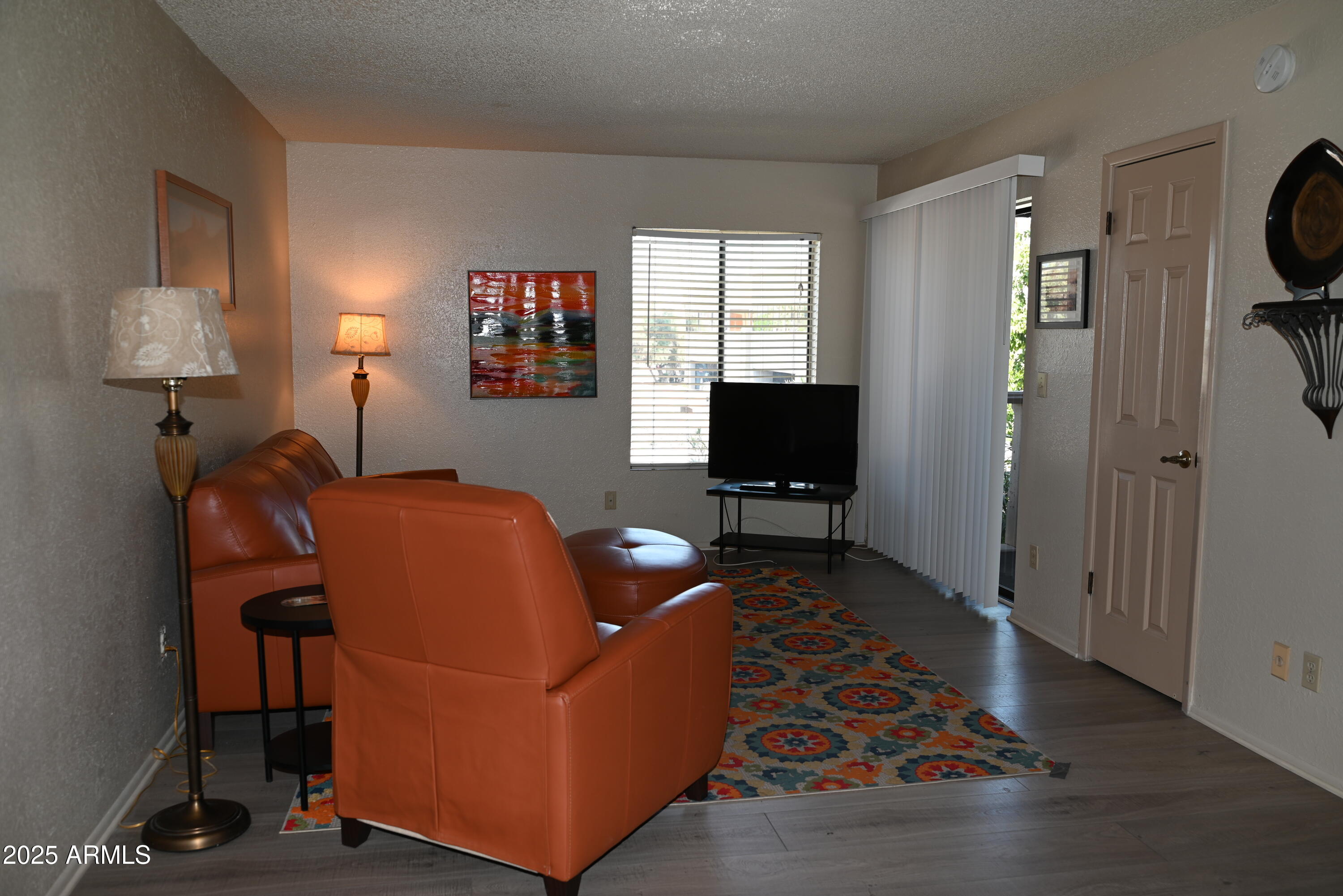 8649 E ROYAL PALM Road 213