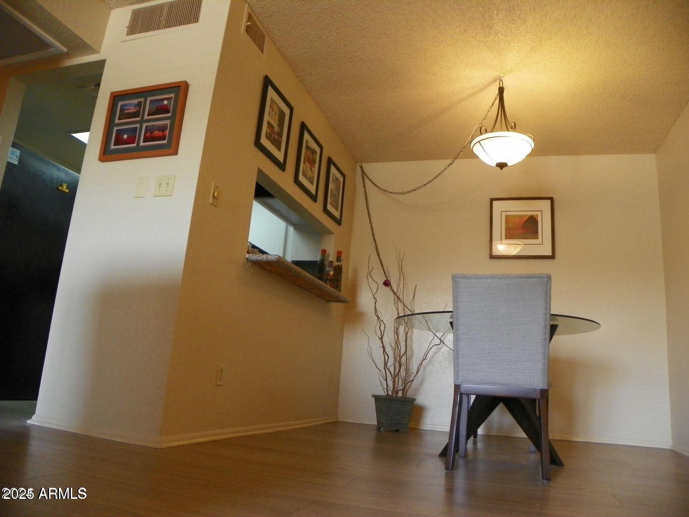 8649 E ROYAL PALM Road 213