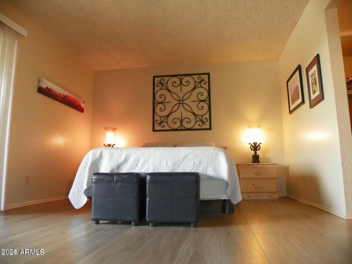 8649 E ROYAL PALM Road 213