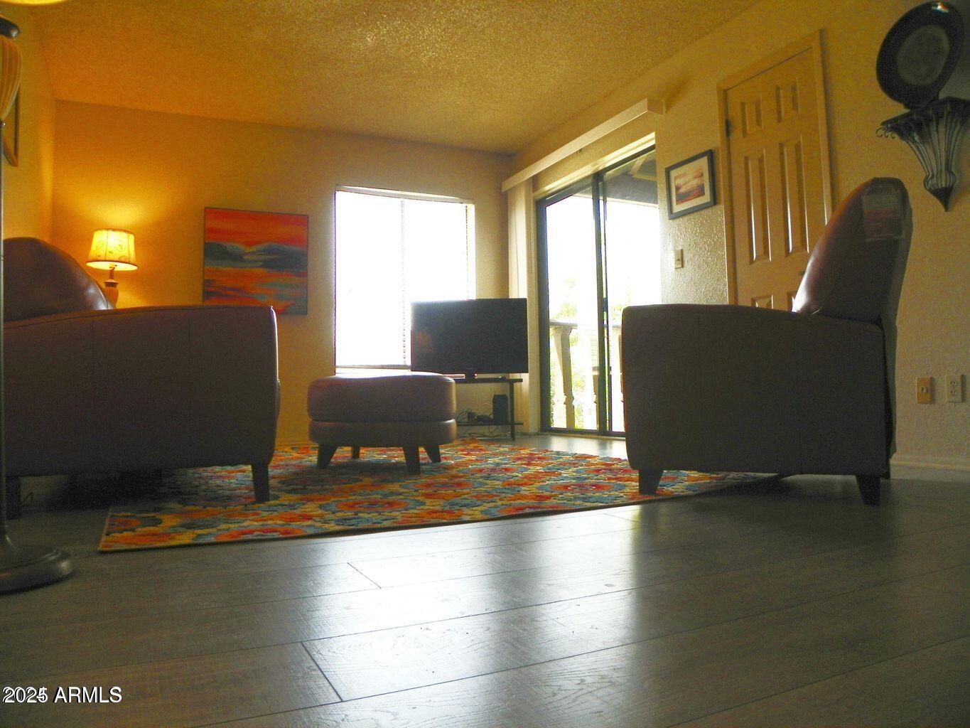 8649 E ROYAL PALM Road 213
