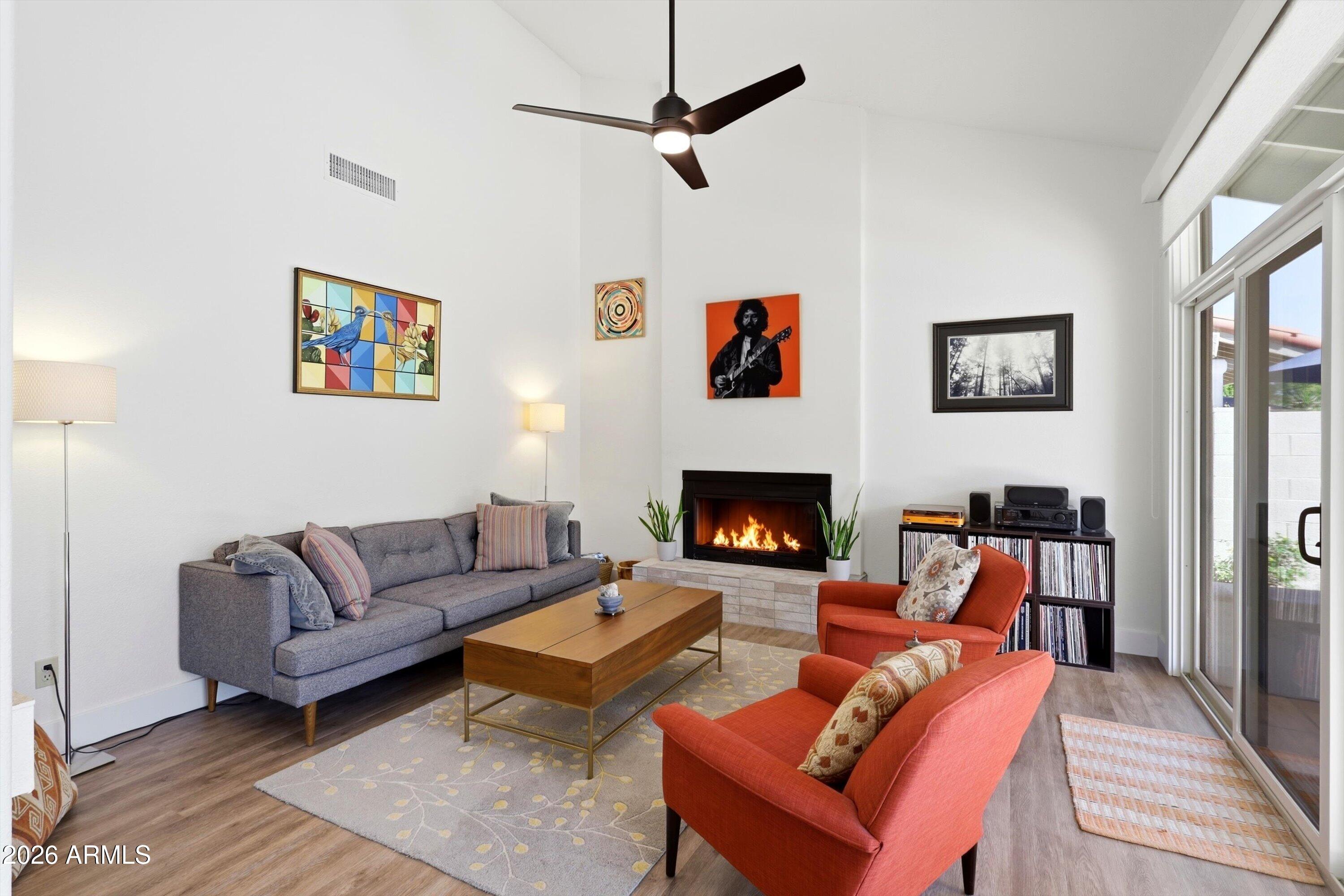 2629 E LOCKWOOD Street