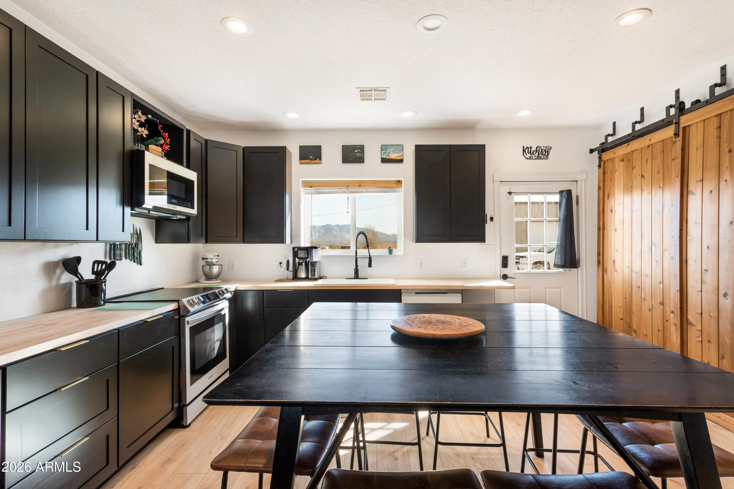 BARBARY ESTATES - Residential