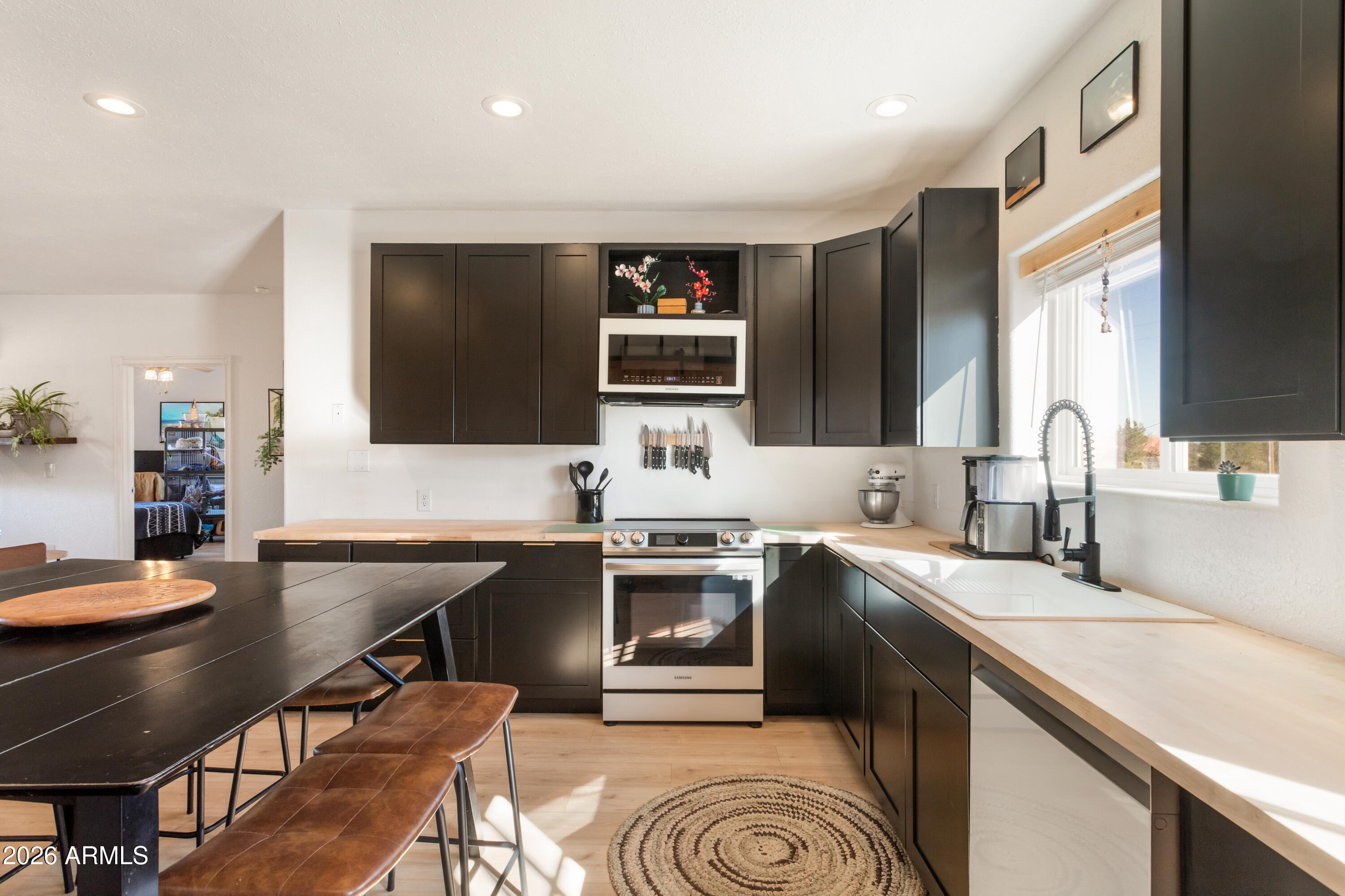 10254 E LIMOSINE Lane