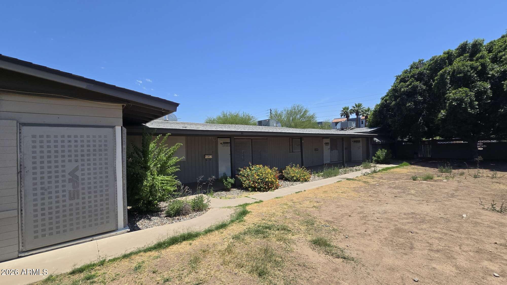 834 W OSBORN Road