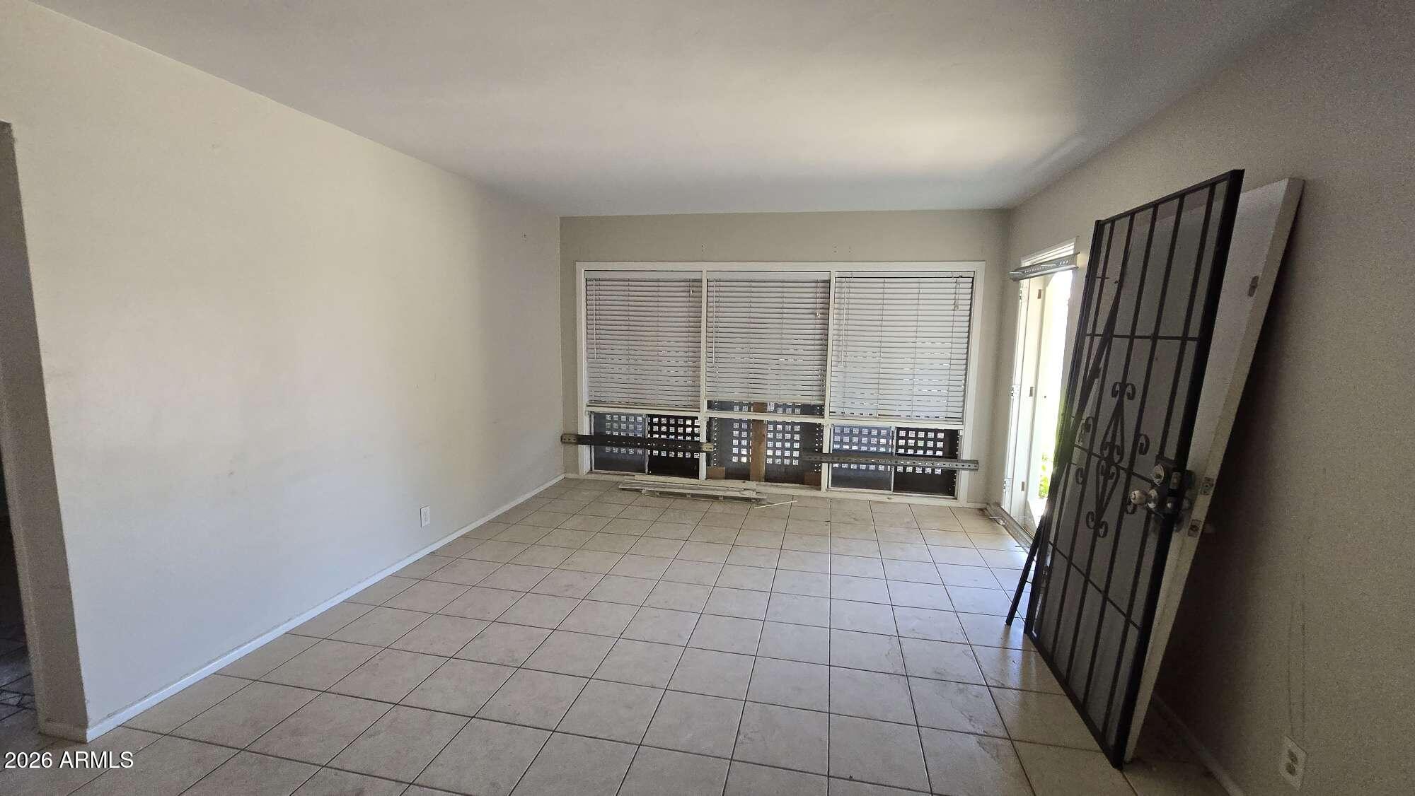 834 W OSBORN Road