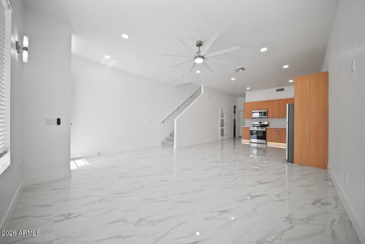 108 W BASELINE Road