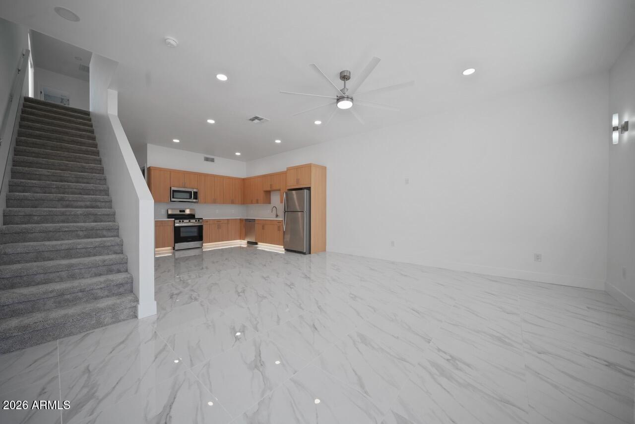 108 W BASELINE Road