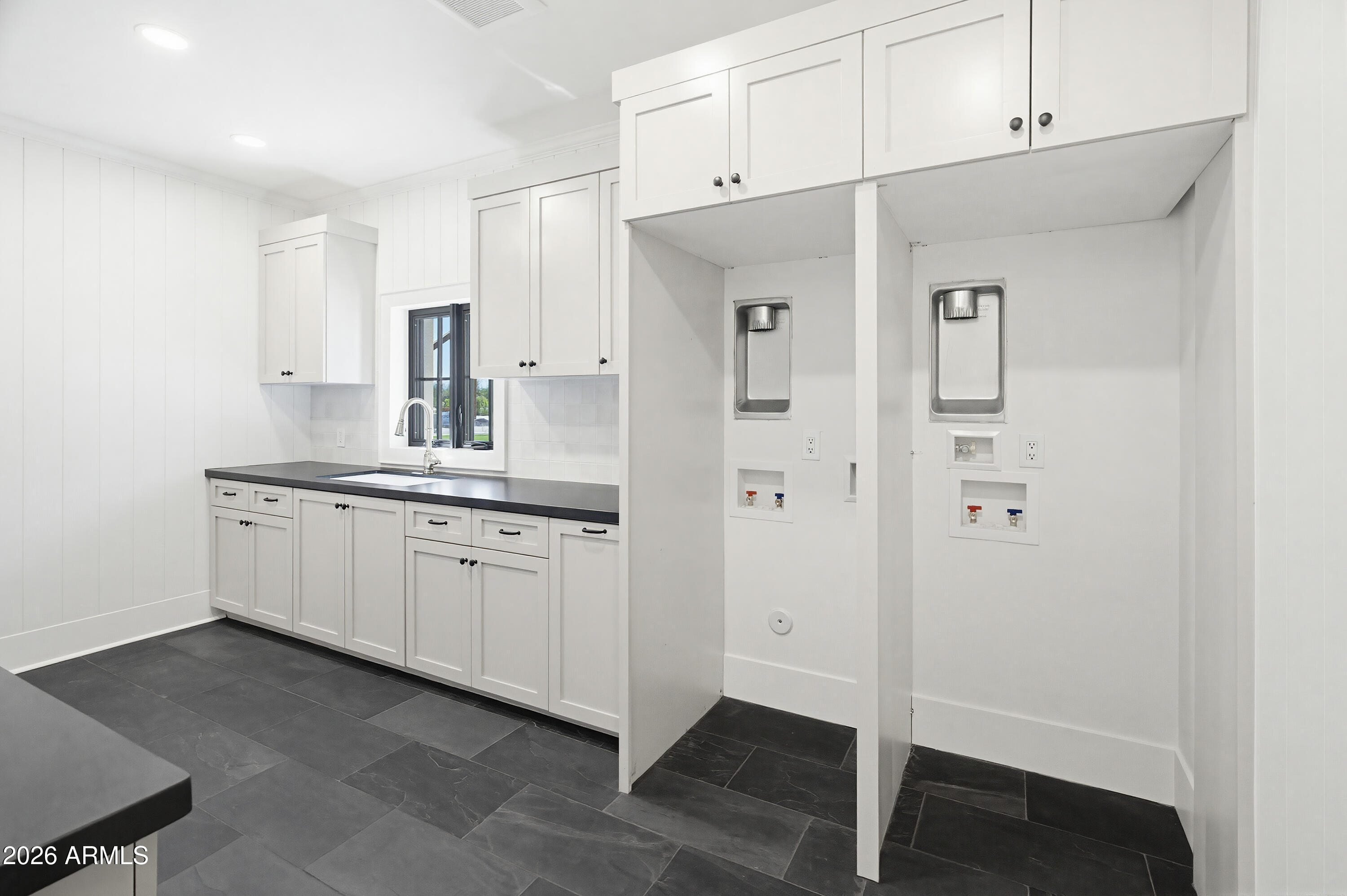 CHENEY MANOR LOT 6 - Residential