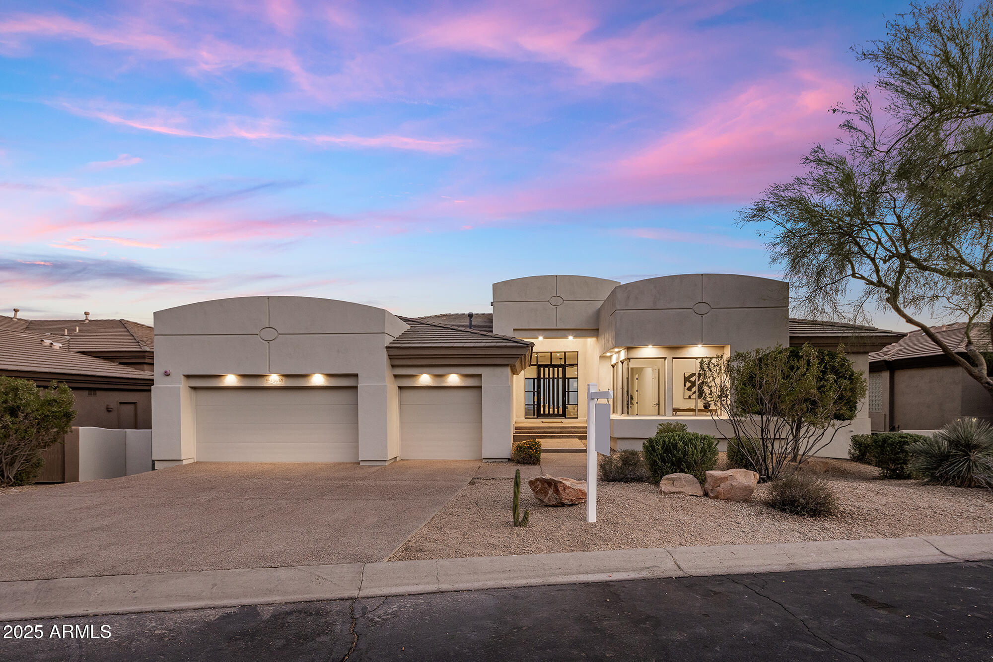 13631 E WINDROSE Drive