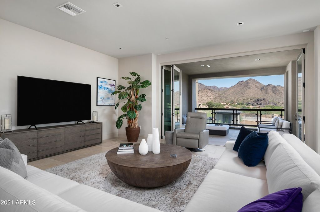 Photo of 18720 N 101st Street #4015, Scottsdale, AZ 85255 (MLS # 6338043)