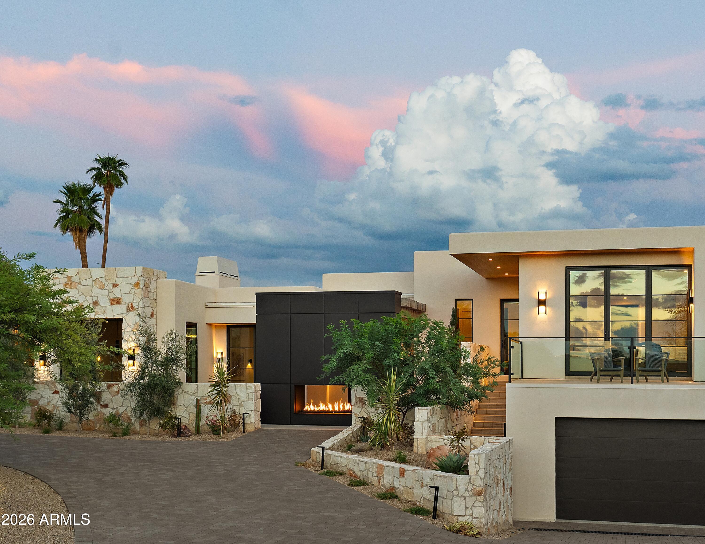 5709 N HARDING Drive