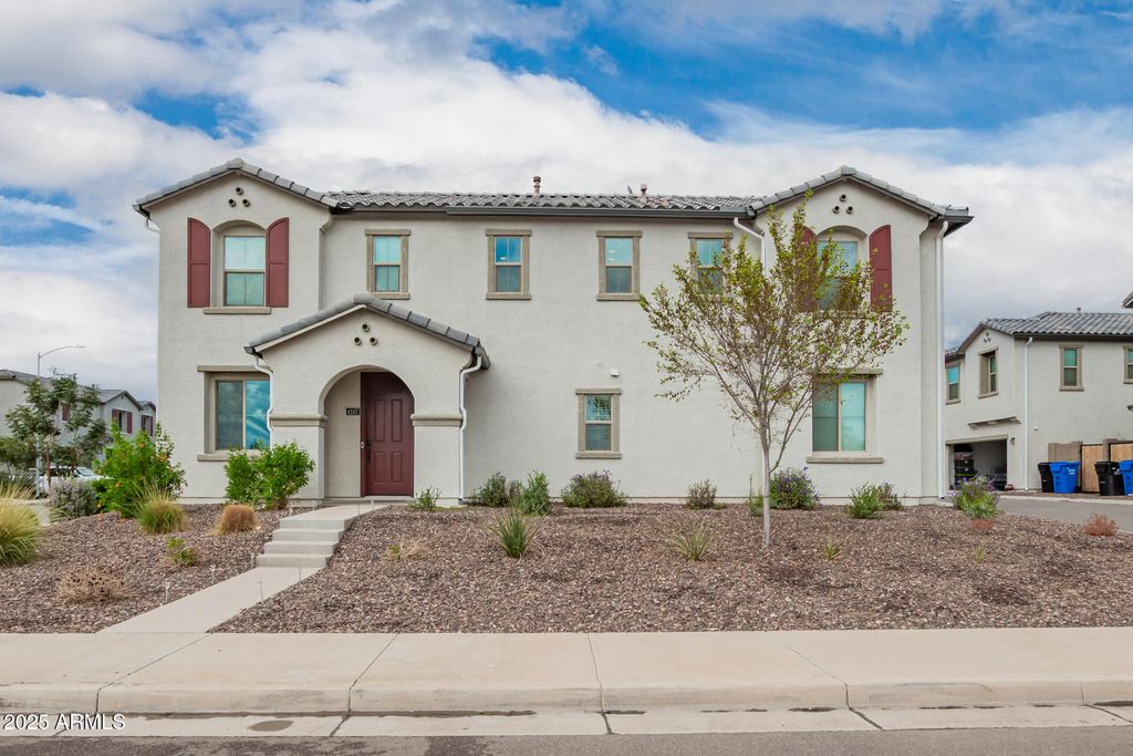 Photo of 4247 S 58th Lane, Phoenix, AZ 85043 (MLS # 6933674)