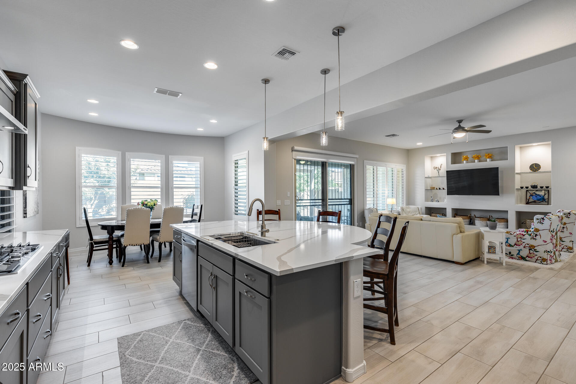 Homes for Sale in Queen Creek Arizona 3 7794 W WILLOW Way