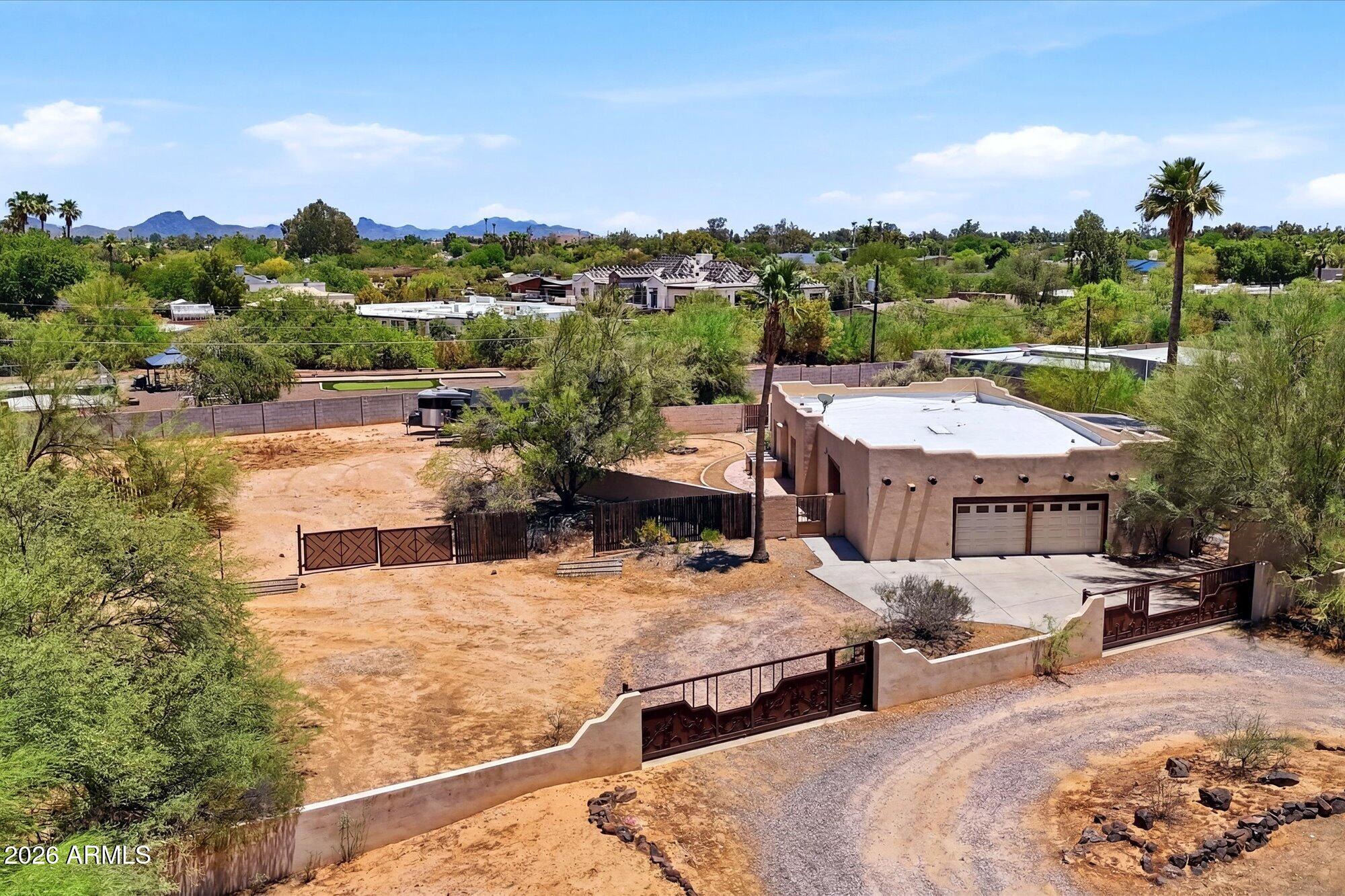 11225 N HAYDEN Road