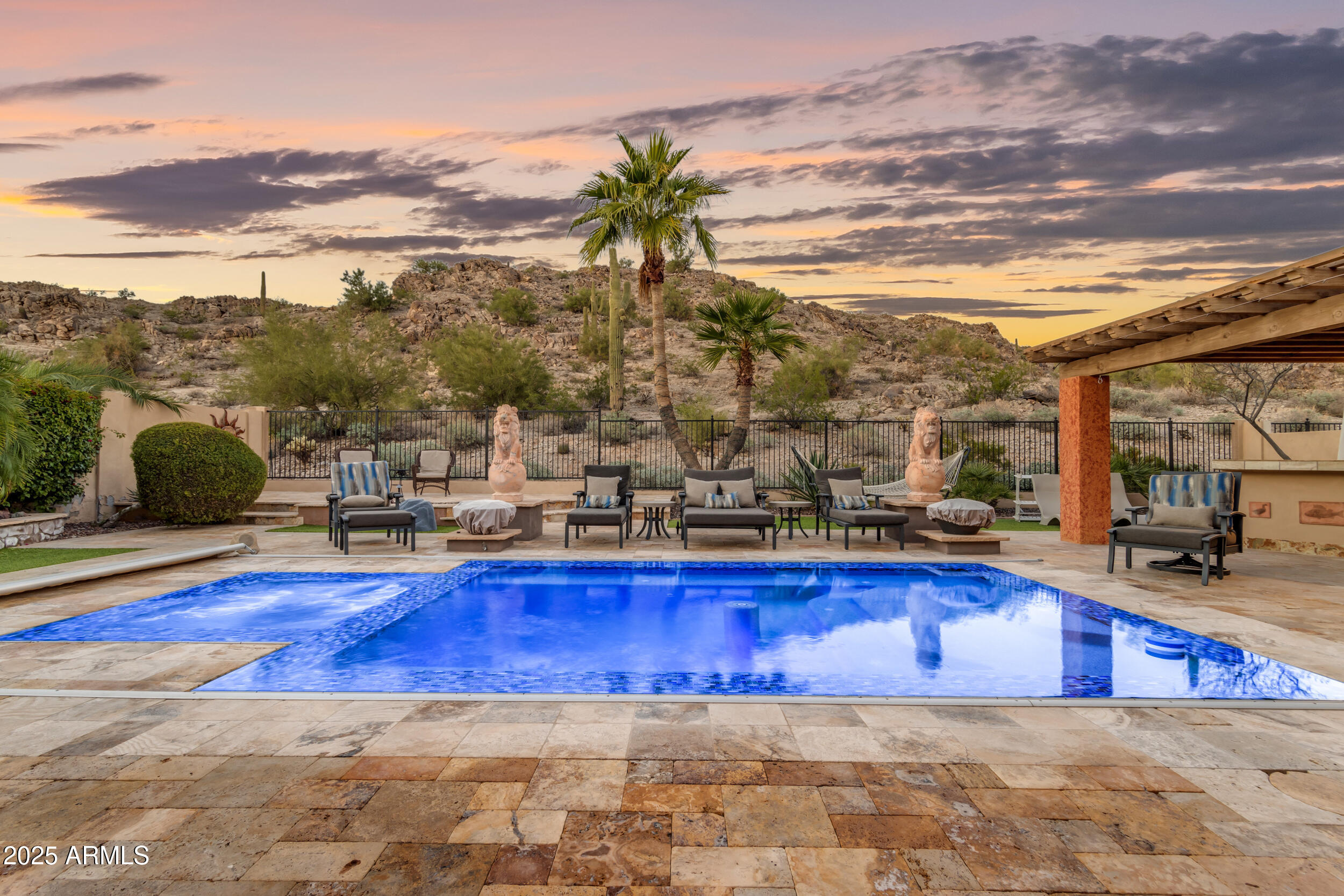 18334 W DESERT TRUMPET Road