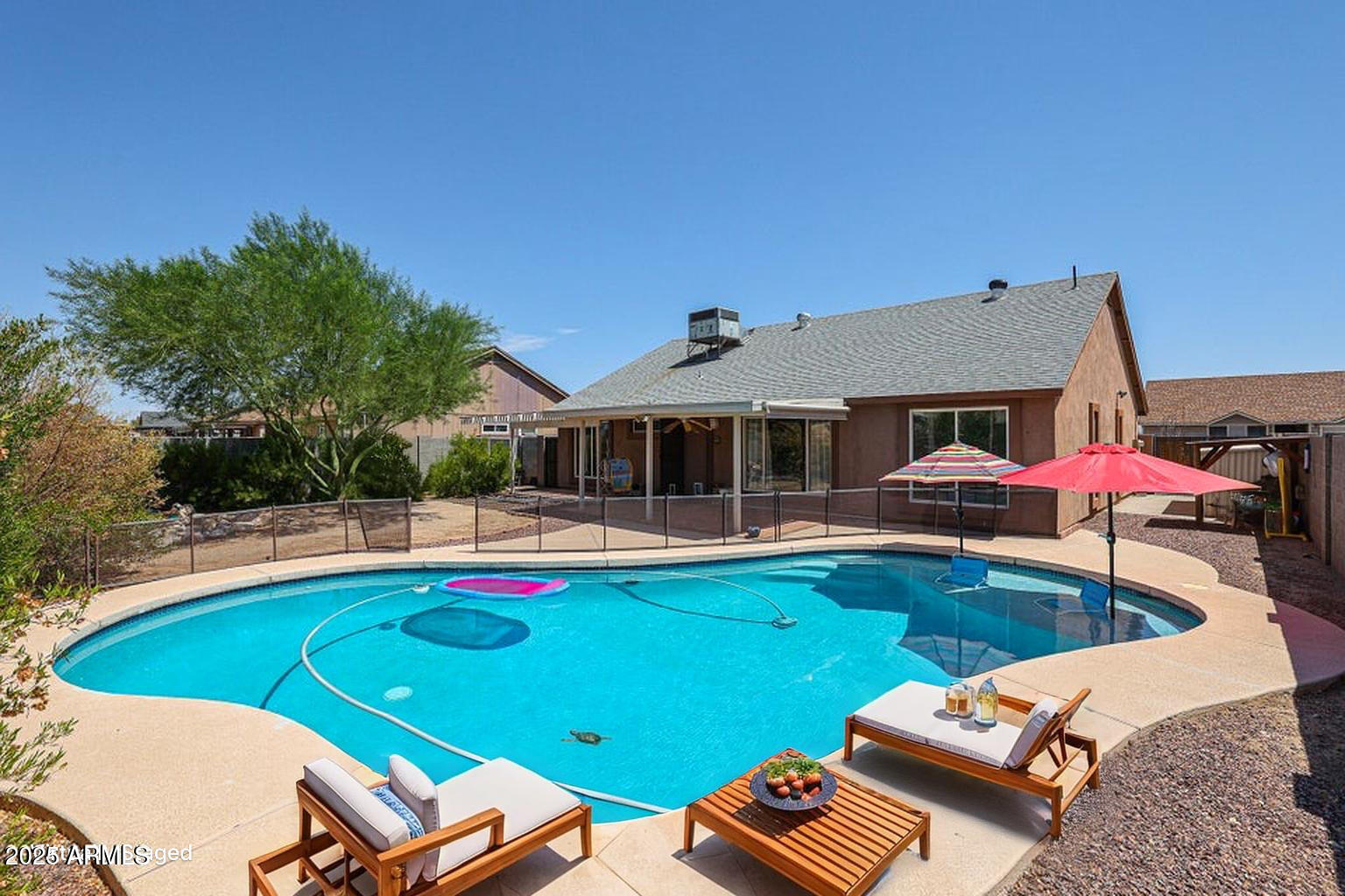 7138 W SIERRA VISTA Drive