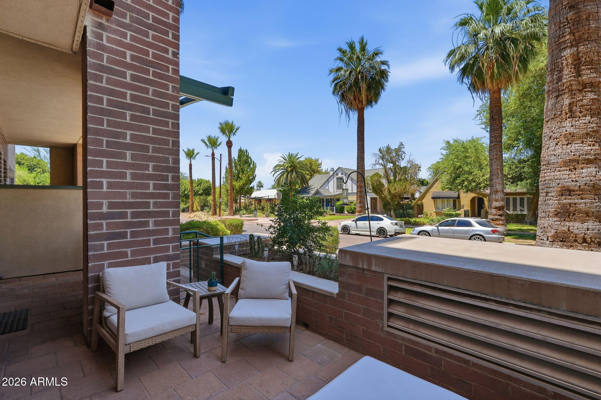 17 W VERNON Avenue 31