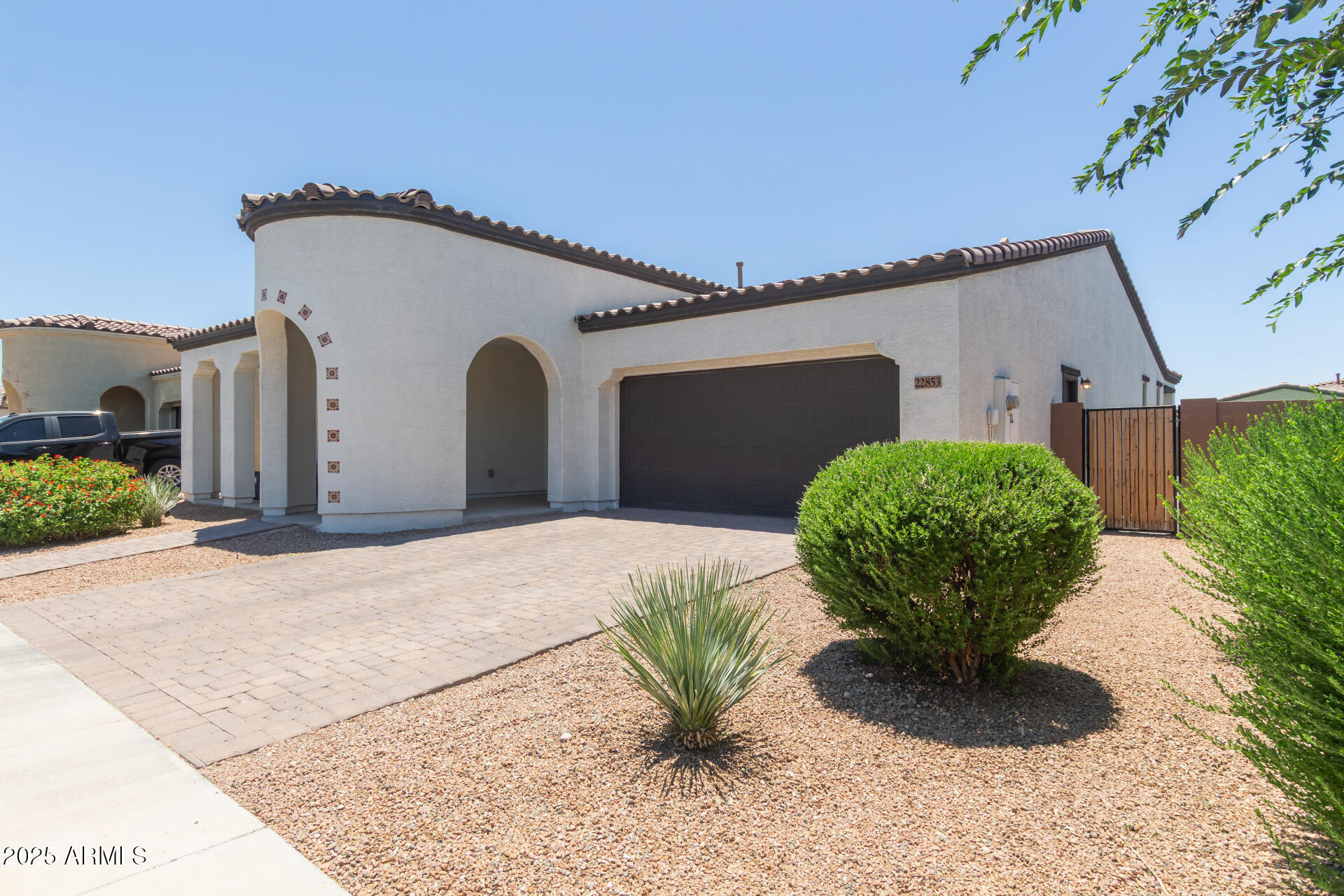 22853 E Calle Luna --