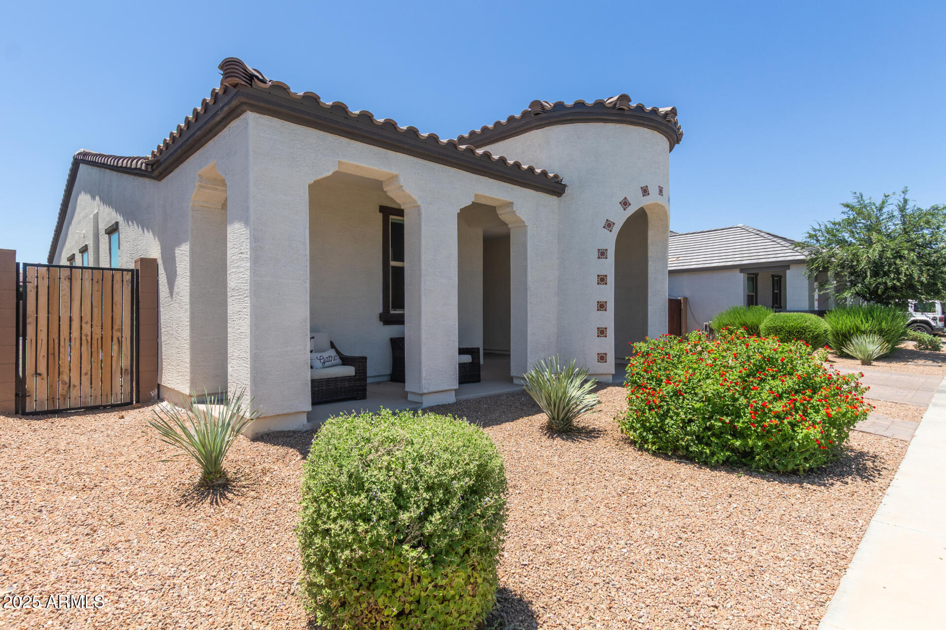 22853 E Calle Luna --
