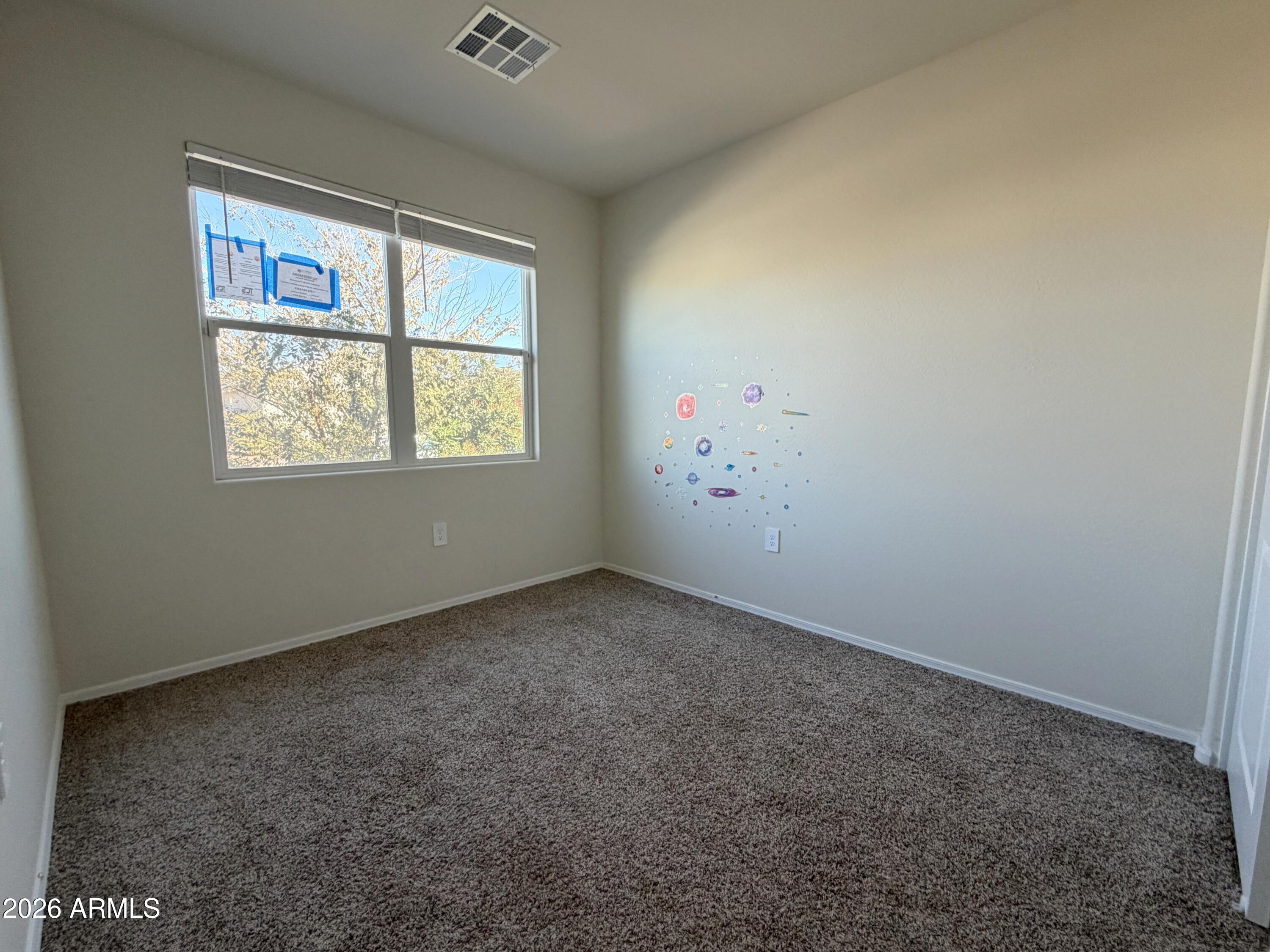 4637 W NUTMEG Avenue