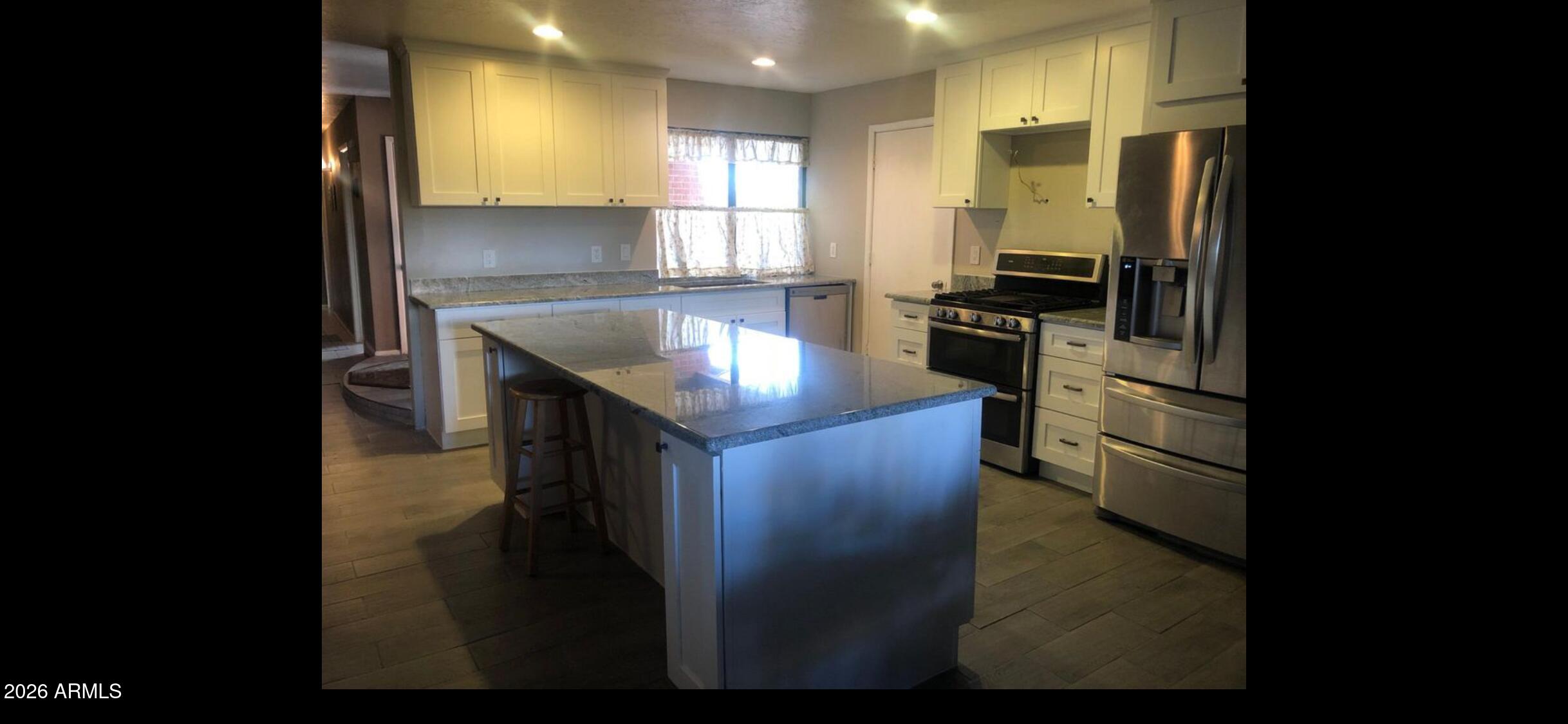 125 Papago Boulevard