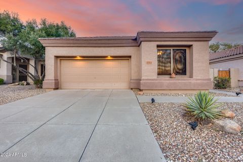 Single Family Residence in Glendale AZ 20933 70TH Drive.jpg