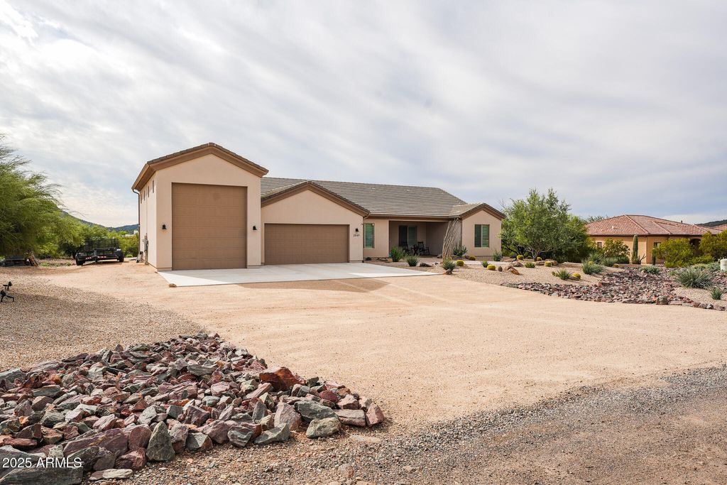 Photo of 2049 E Gaffney Road, New River, AZ 85087 (MLS # 6951883)