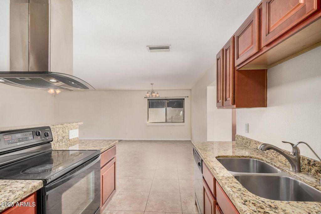 Photo of 2227 W El Moro Avenue, Mesa, AZ 85202 (MLS # 6931959)