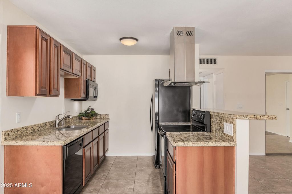 Photo of 2227 W El Moro Avenue, Mesa, AZ 85202 (MLS # 6931959)