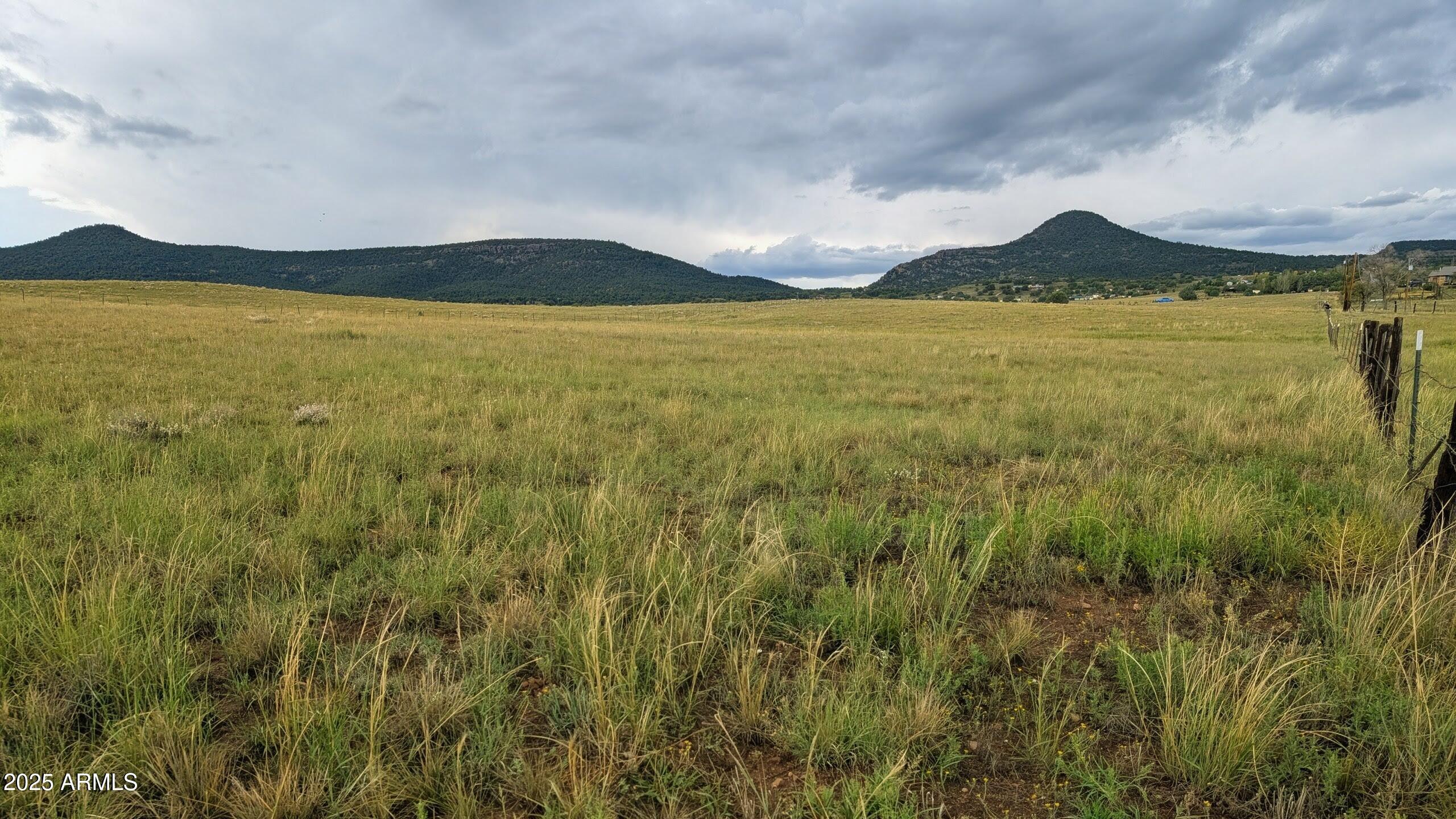 345 S Zachariae Ranch Road 2