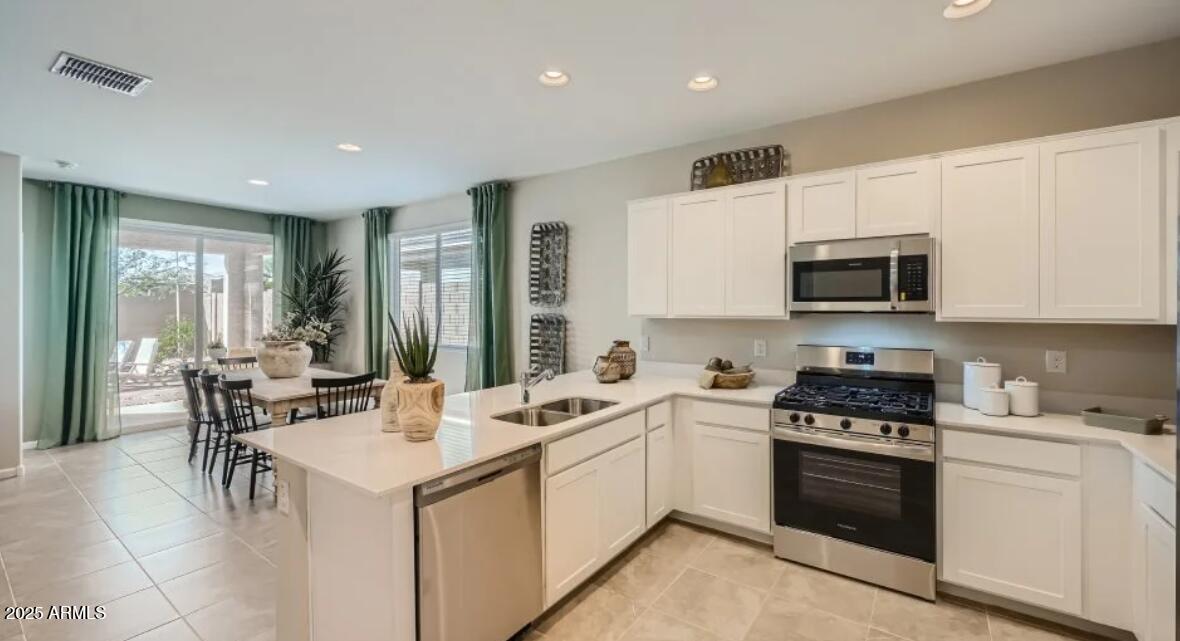 17310 W SMOKETREE Drive