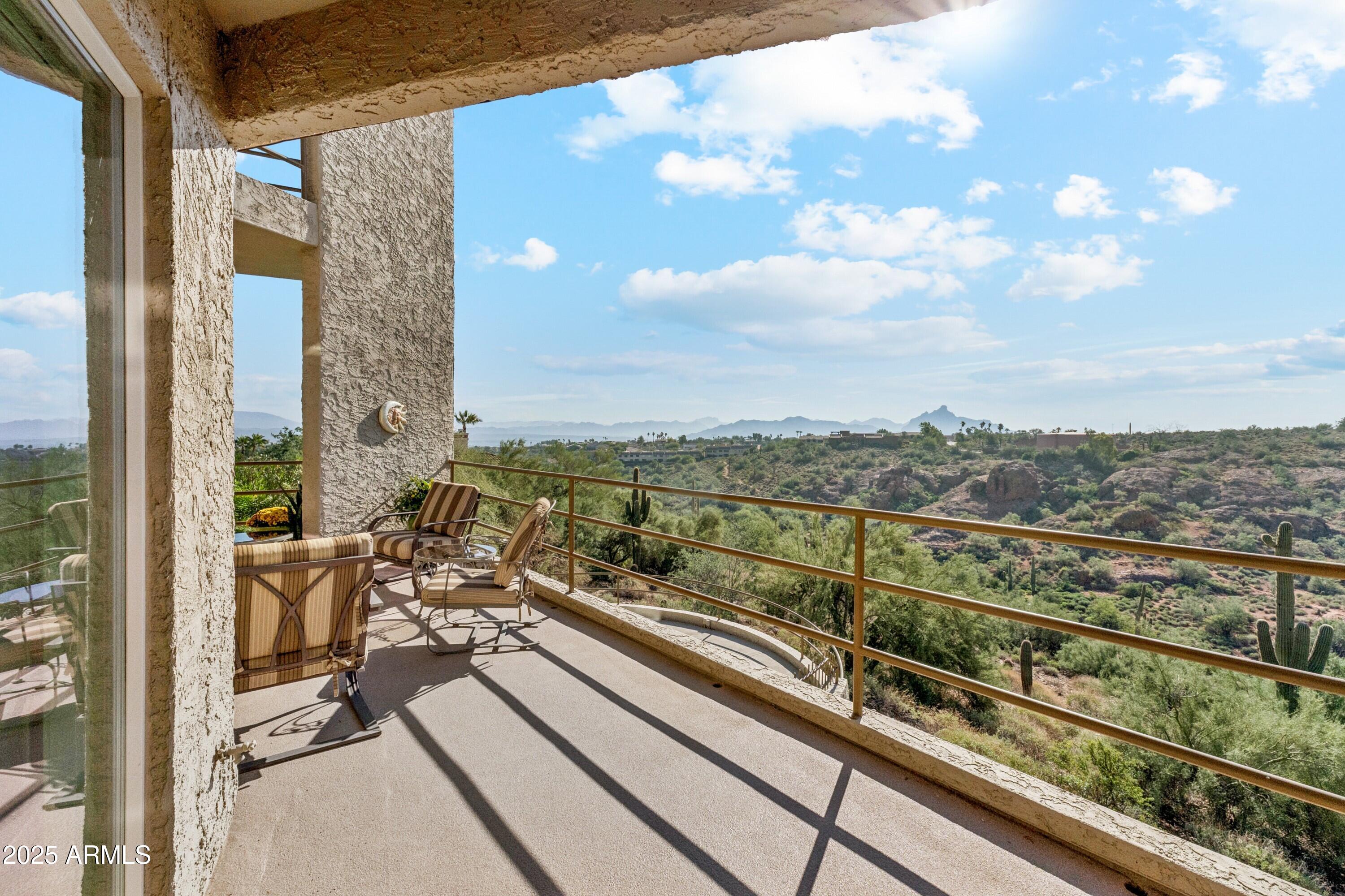 FOUNTAIN HILLS 605-A LT 24 BK 1 LT 14,15 BLK 2 - Residential