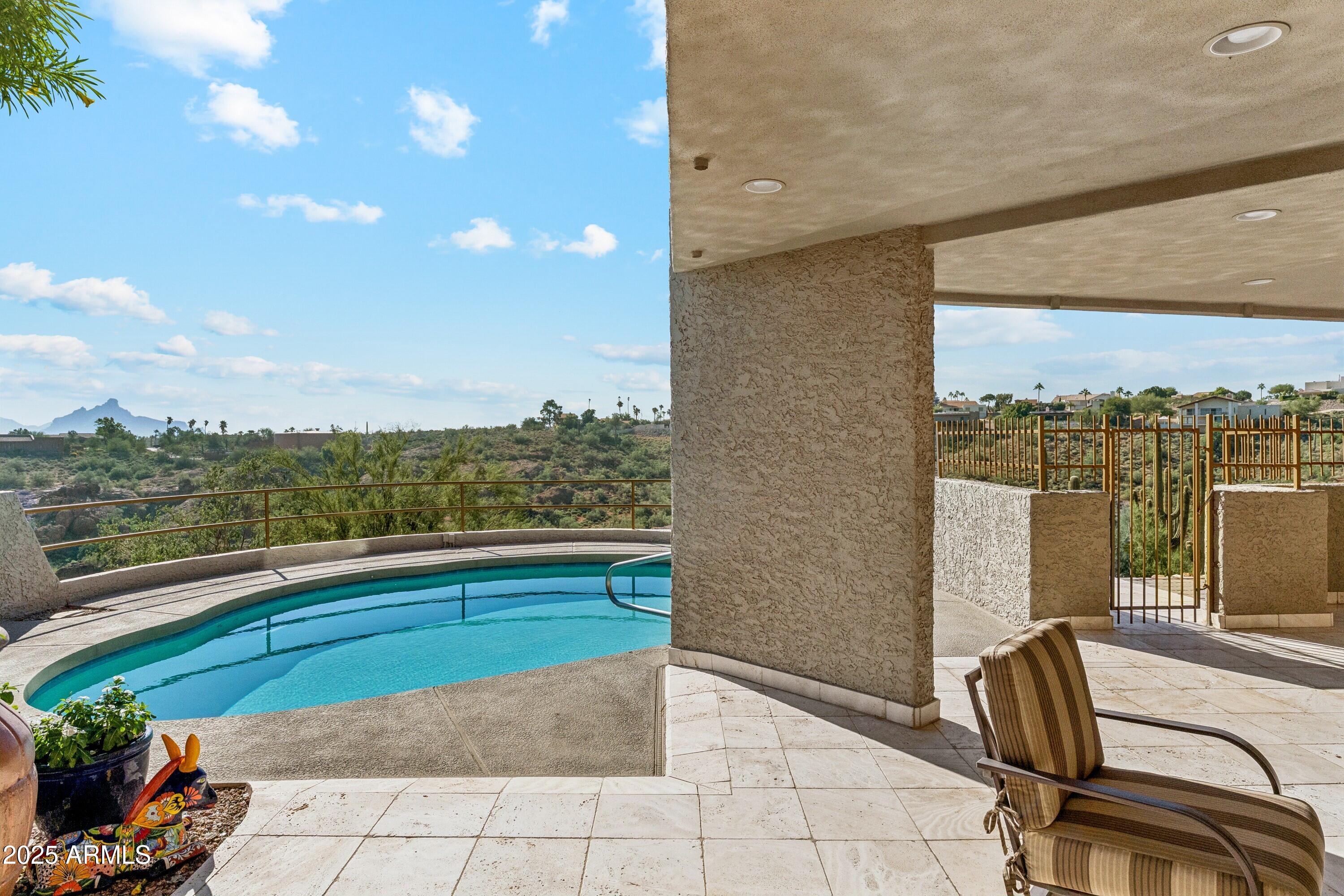 FOUNTAIN HILLS 605-A LT 24 BK 1 LT 14,15 BLK 2 - Residential