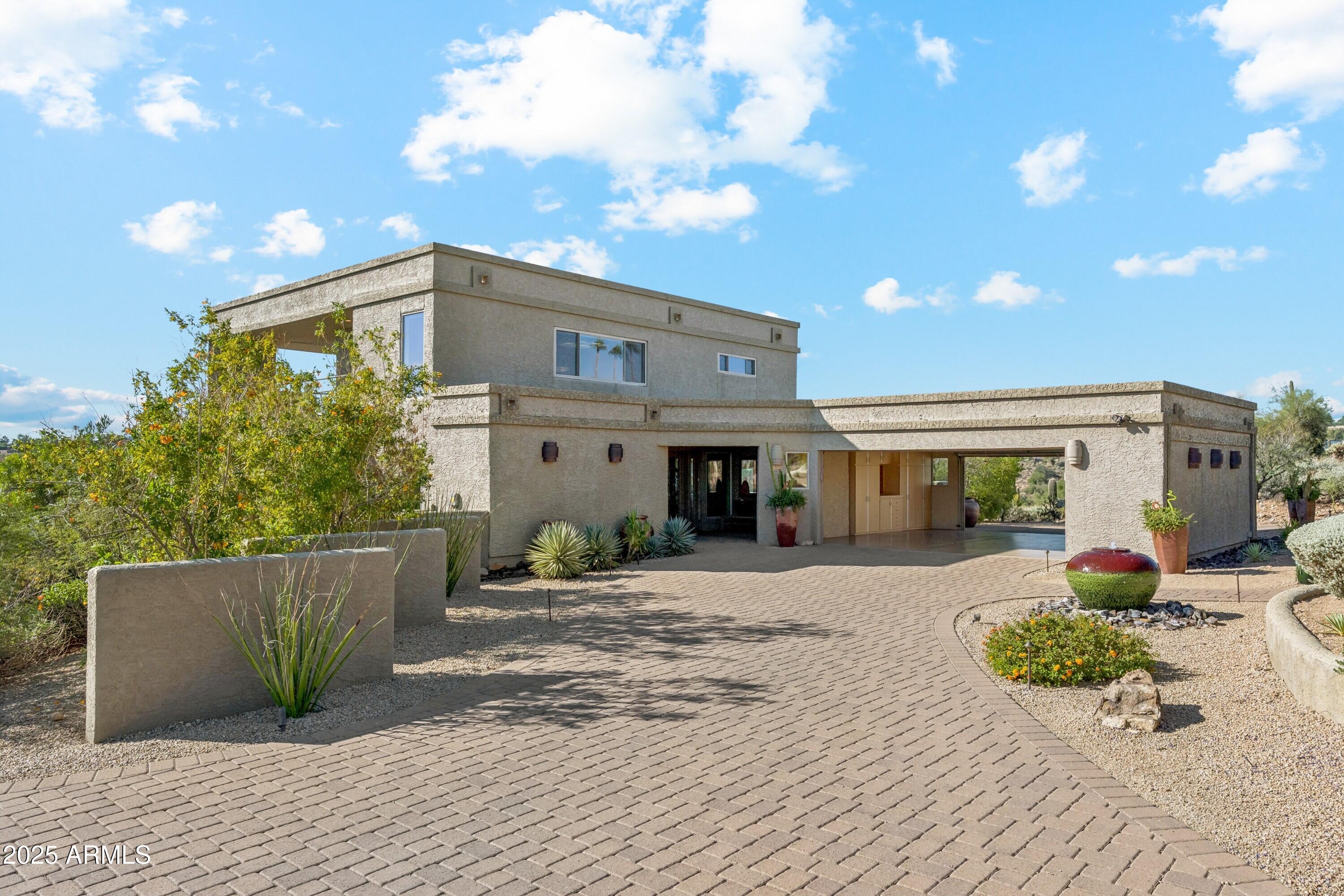 FOUNTAIN HILLS 605-A LT 24 BK 1 LT 14,15 BLK 2 - Residential
