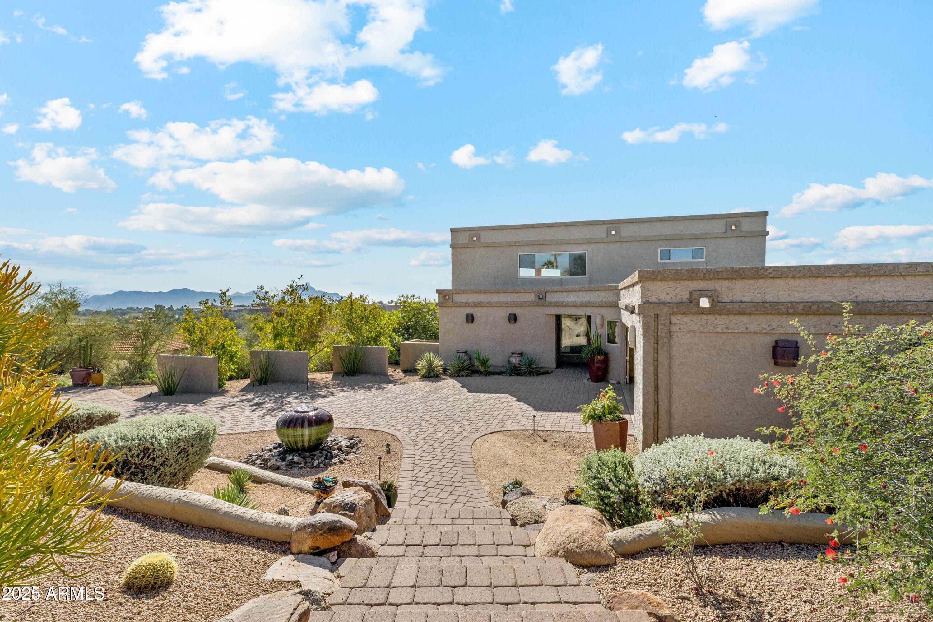 FOUNTAIN HILLS 605-A LT 24 BK 1 LT 14,15 BLK 2 - Residential