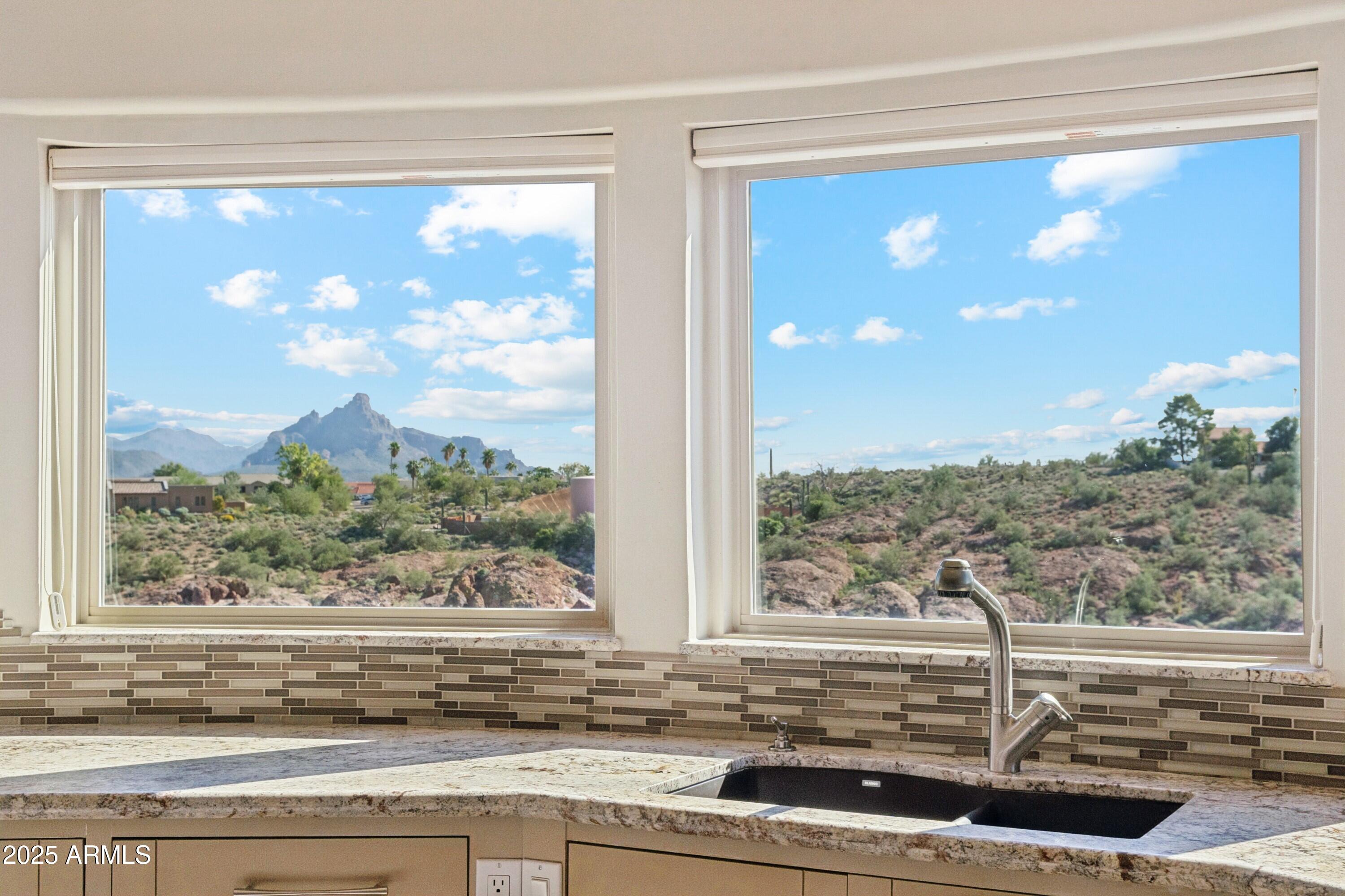 FOUNTAIN HILLS 605-A LT 24 BK 1 LT 14,15 BLK 2 - Residential