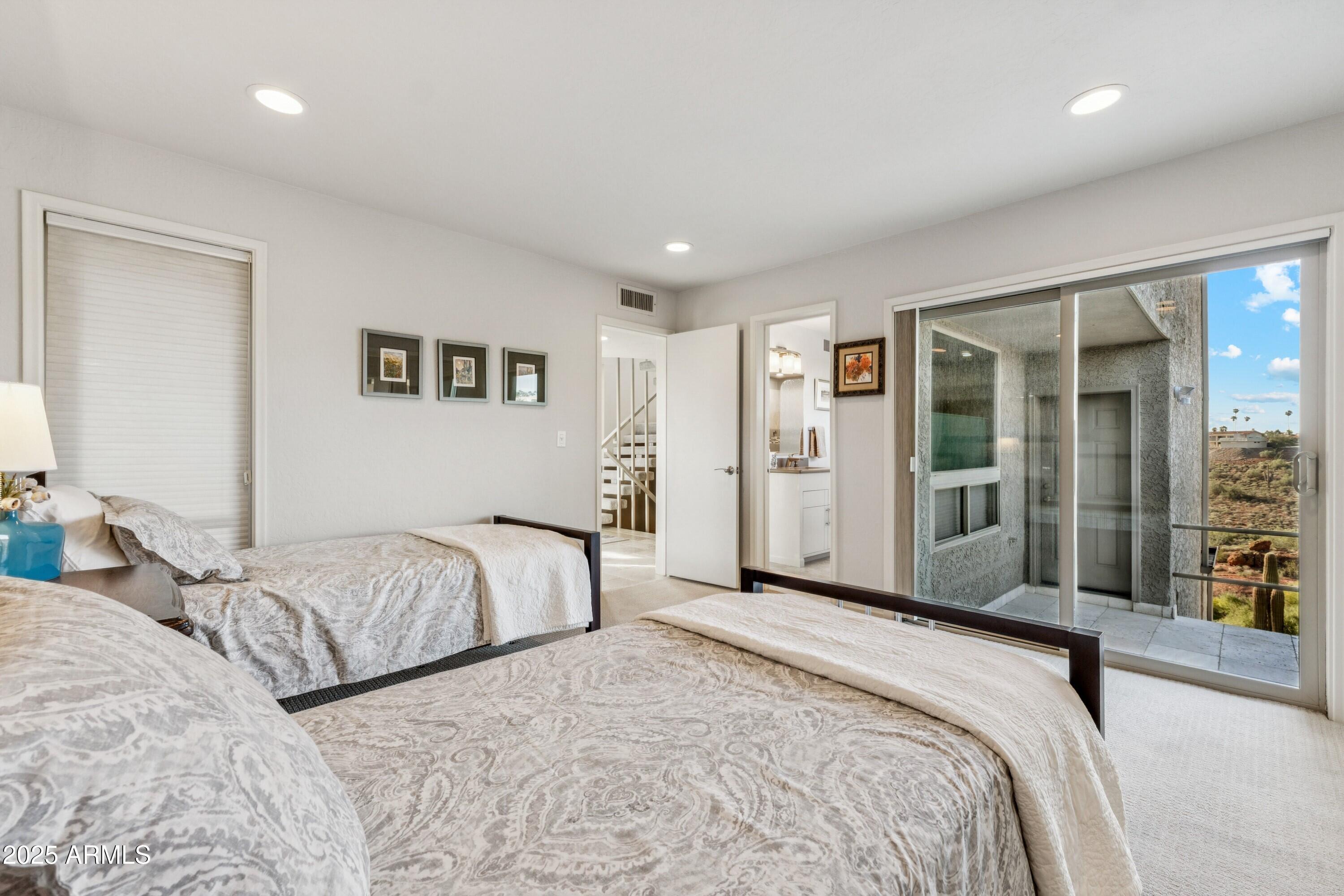 FOUNTAIN HILLS 605-A LT 24 BK 1 LT 14,15 BLK 2 - Residential