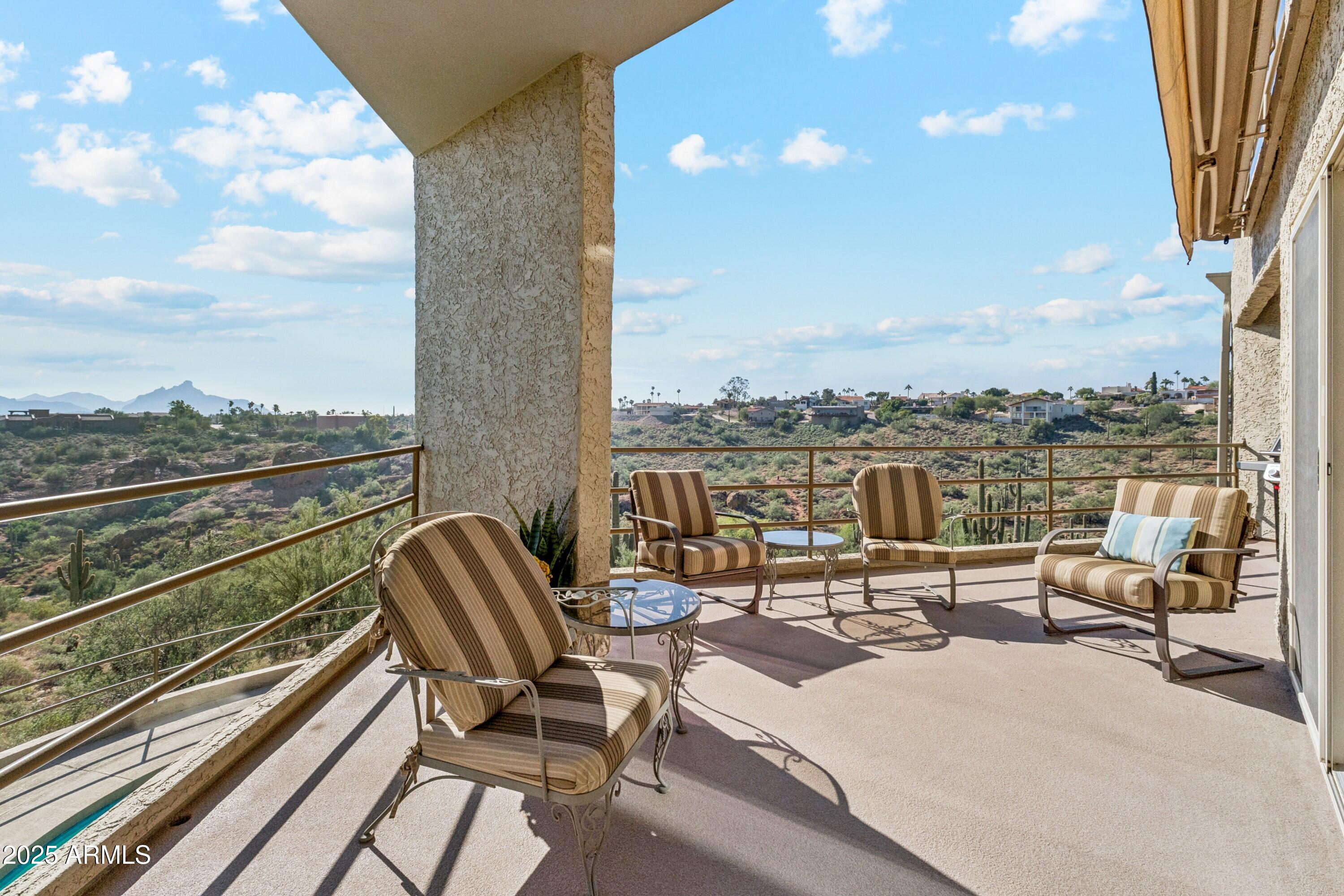 FOUNTAIN HILLS 605-A LT 24 BK 1 LT 14,15 BLK 2 - Residential