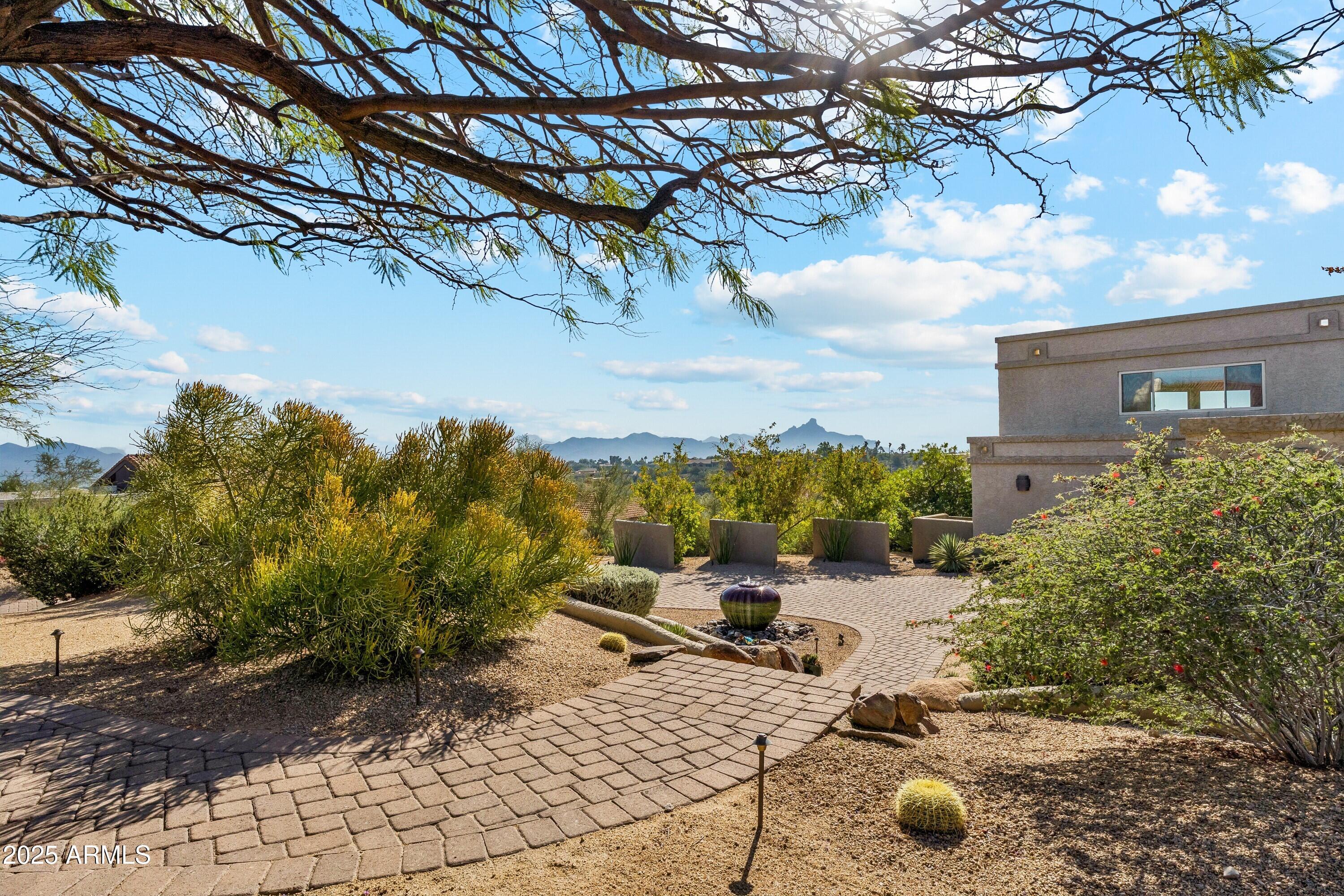 FOUNTAIN HILLS 605-A LT 24 BK 1 LT 14,15 BLK 2 - Residential