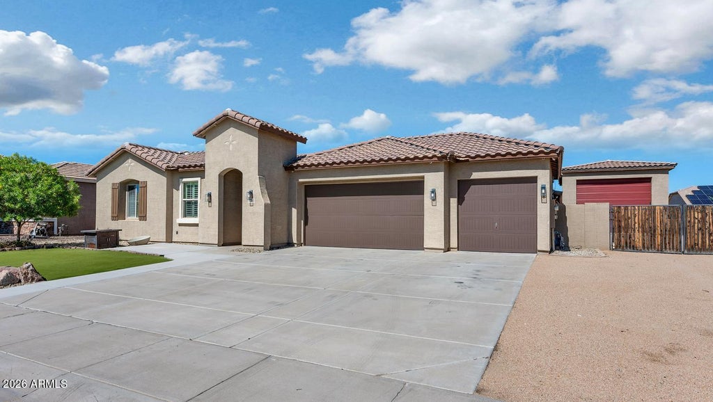Photo of 18512 W San Miguel Avenue, Litchfield Park, AZ 85340 (MLS # 7088938)