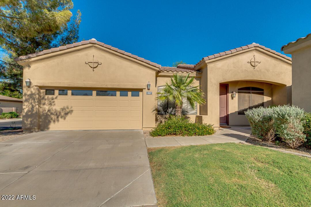 2037 W Periwinkle Way