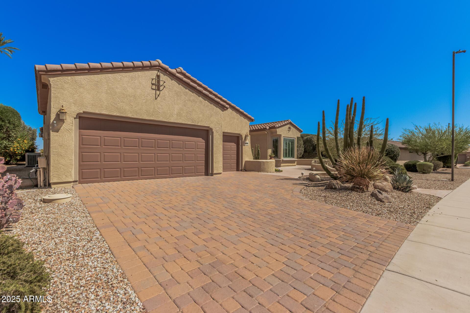 16704 W ORACLE RIM Drive