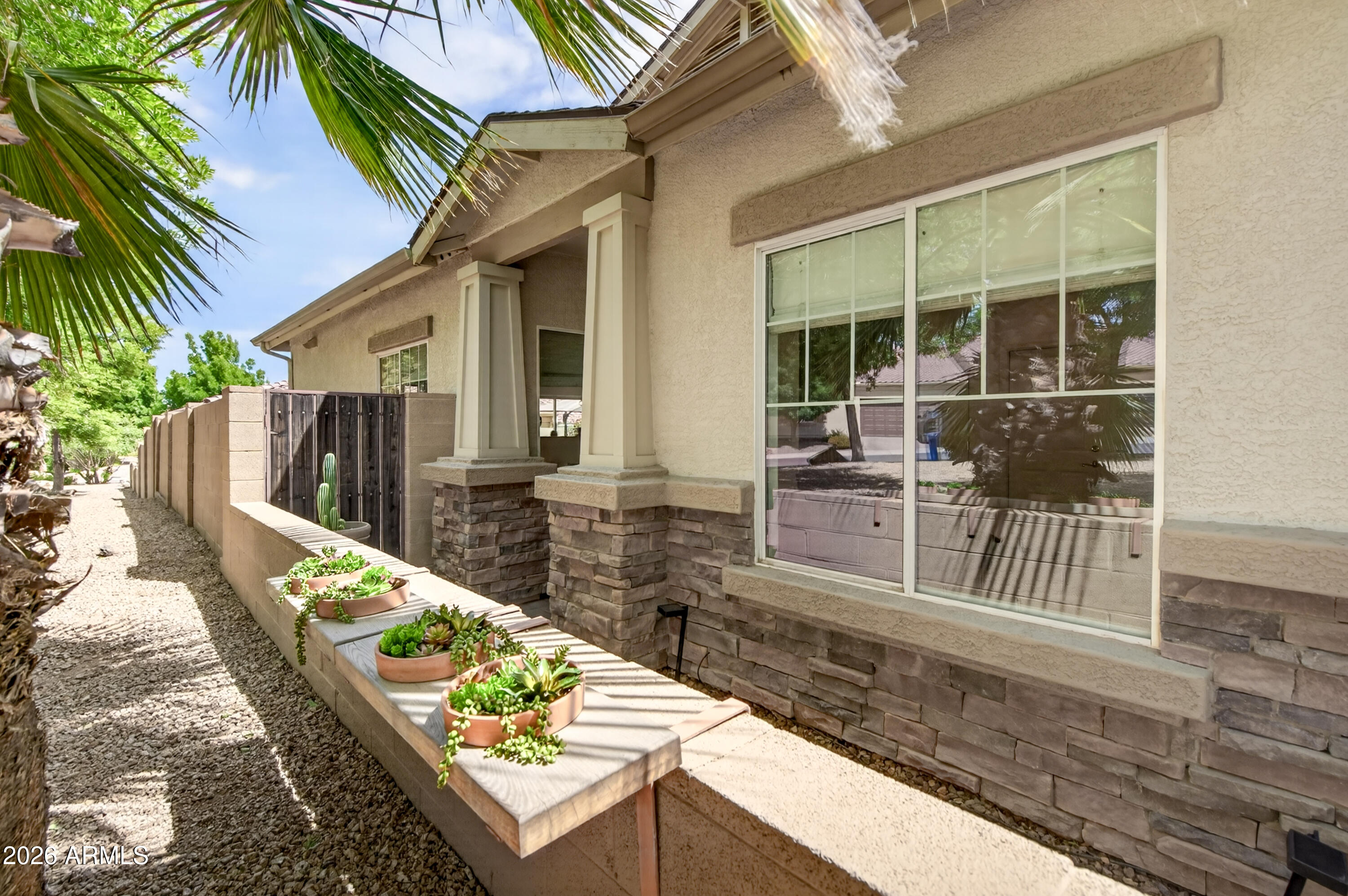 670 BRINDLE Drive